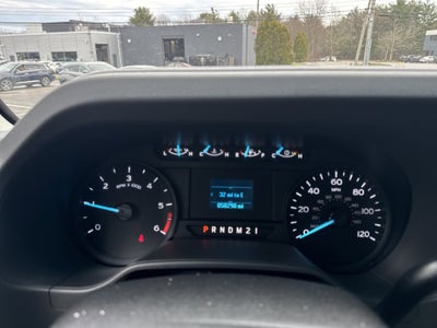 2024 Ford E-Series Cutaway Base