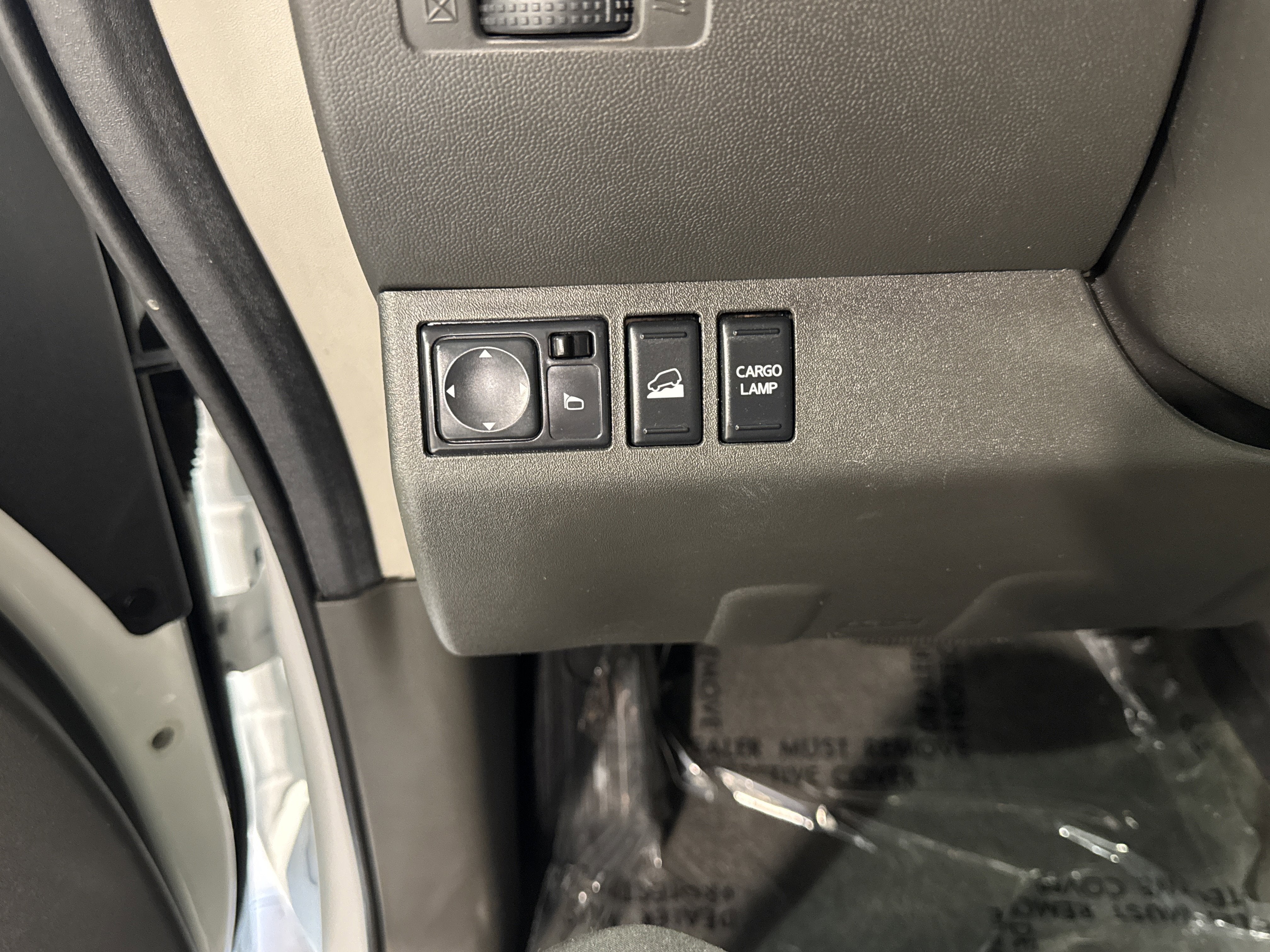 2017 Nissan Frontier PRO-4X W/LUXURY PACKAGE