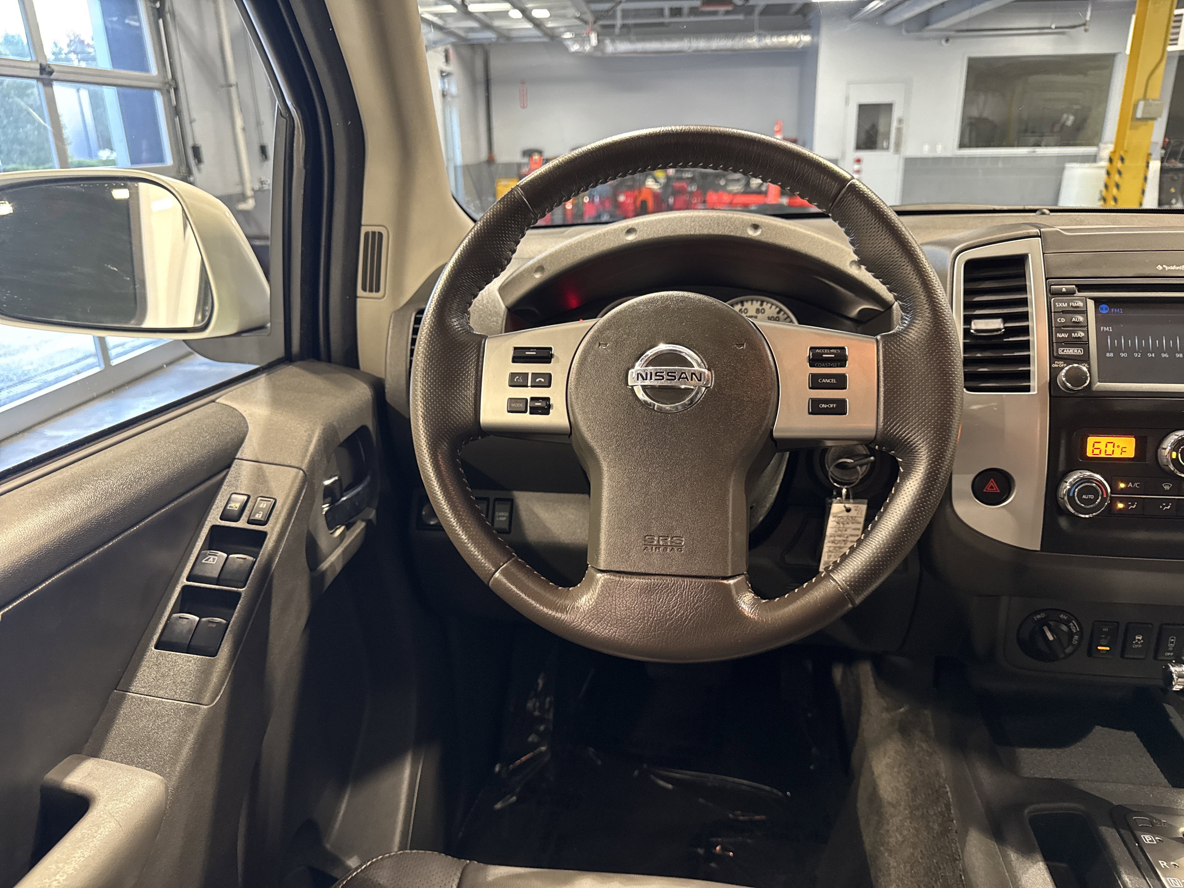 2017 Nissan Frontier PRO-4X W/LUXURY PACKAGE