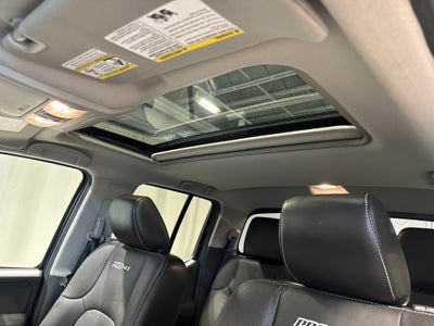 2017 Nissan Frontier PRO-4X W/LUXURY PACKAGE