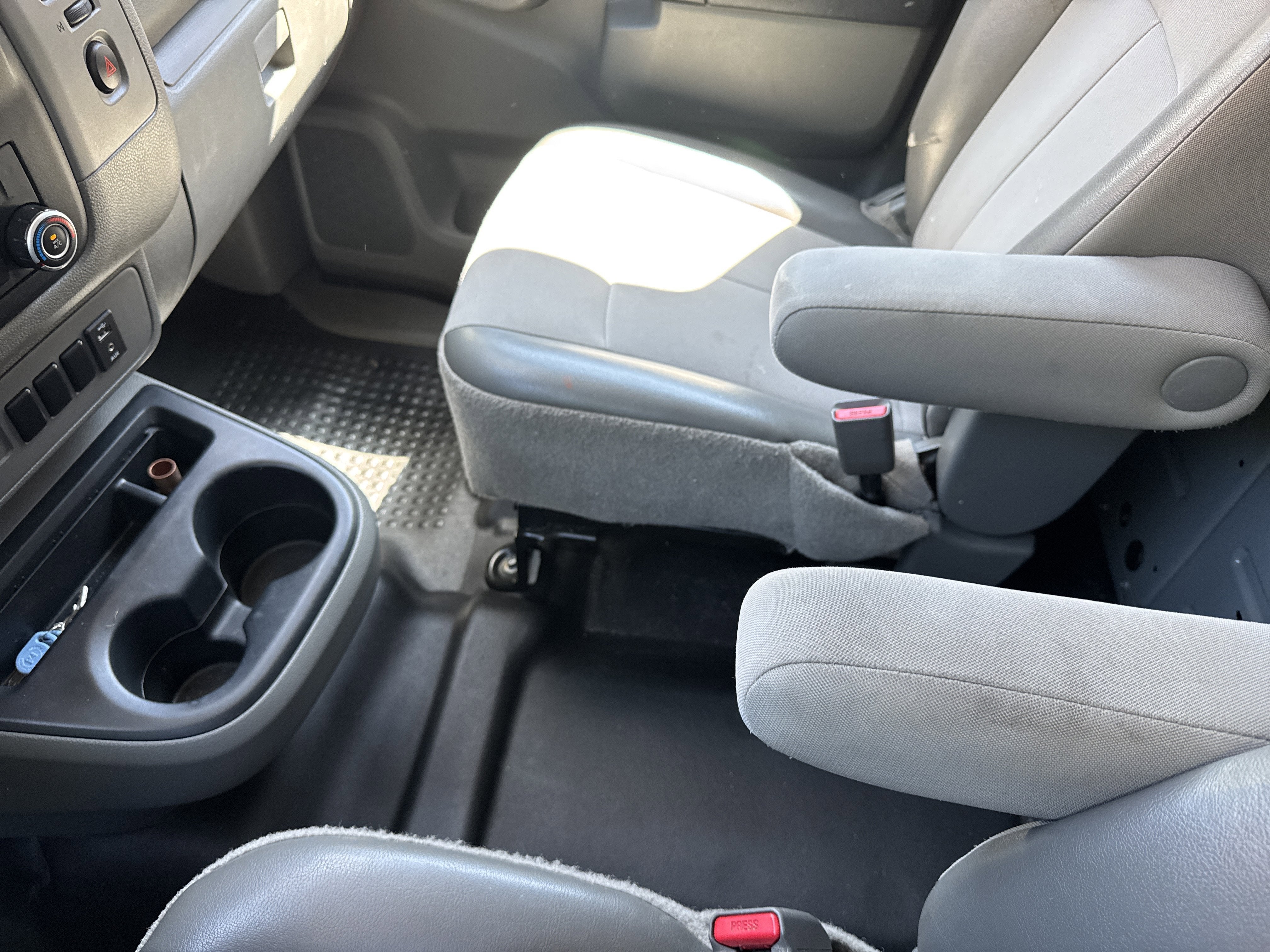 2020 Nissan NV Cargo S
