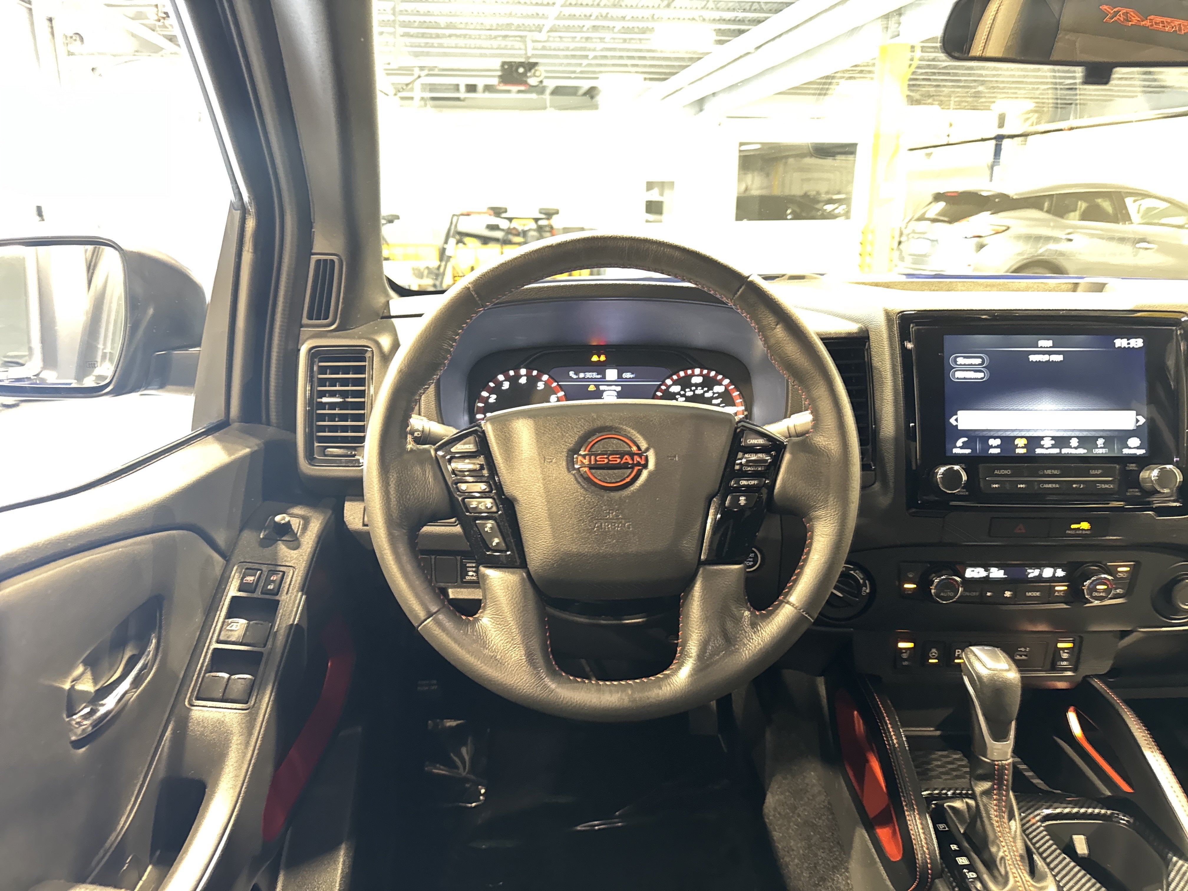 2023 Nissan Frontier PRO-4X W/Convenience and Technology Package