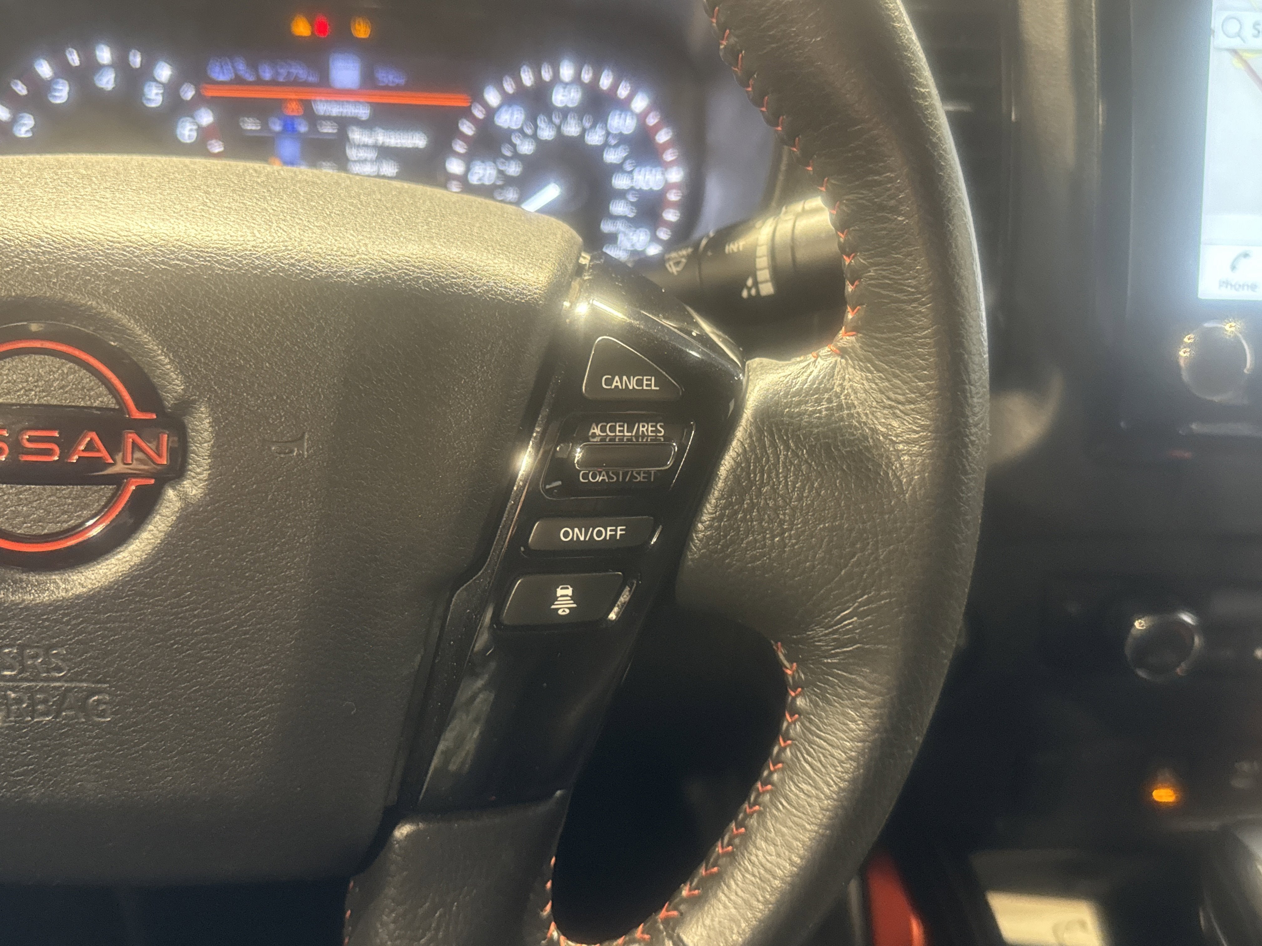 2023 Nissan Frontier PRO-4X W/Technology & Off-Road Protection Package