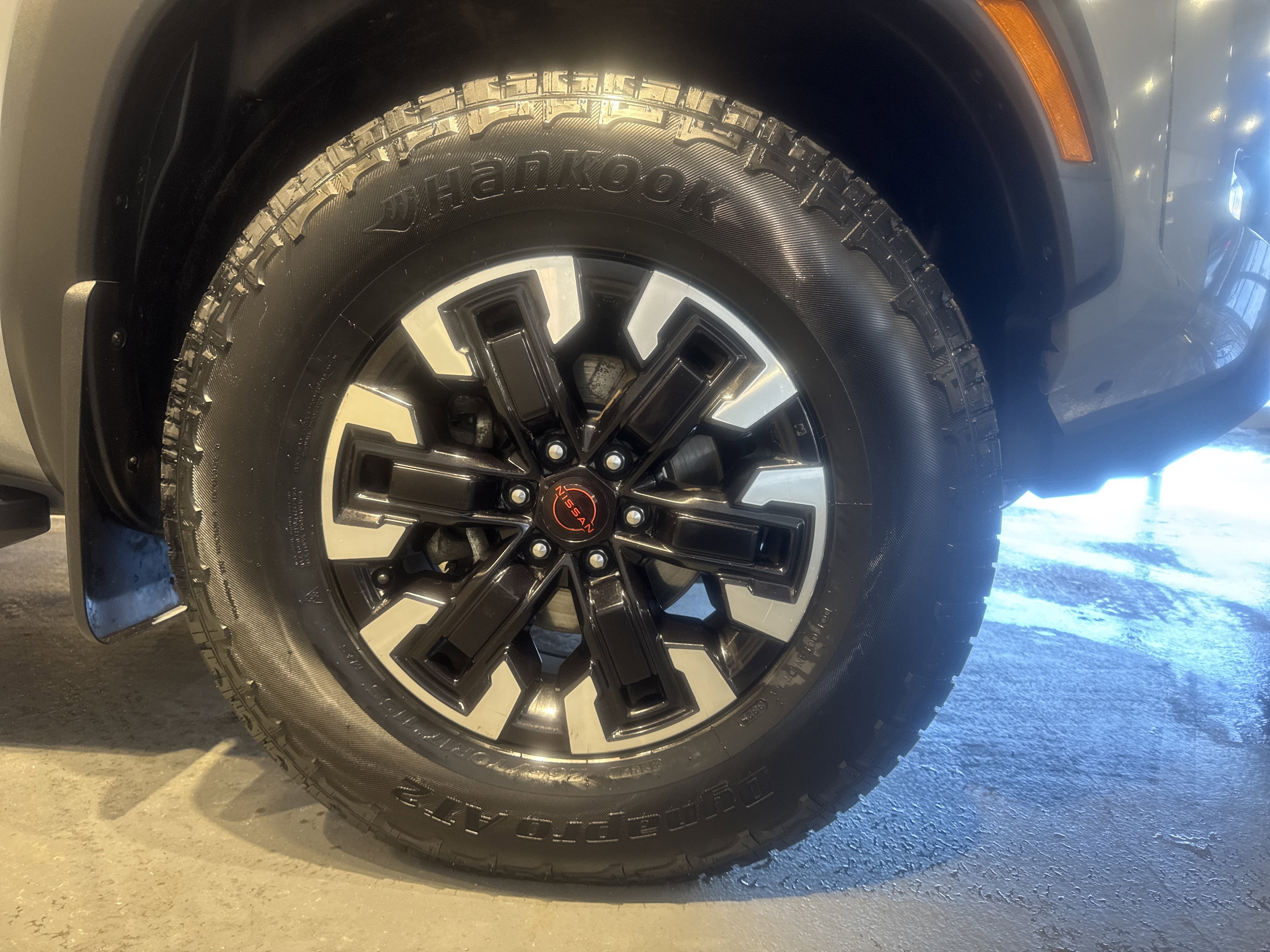 2023 Nissan Frontier PRO-4X W/Technology & Off-Road Protection Package