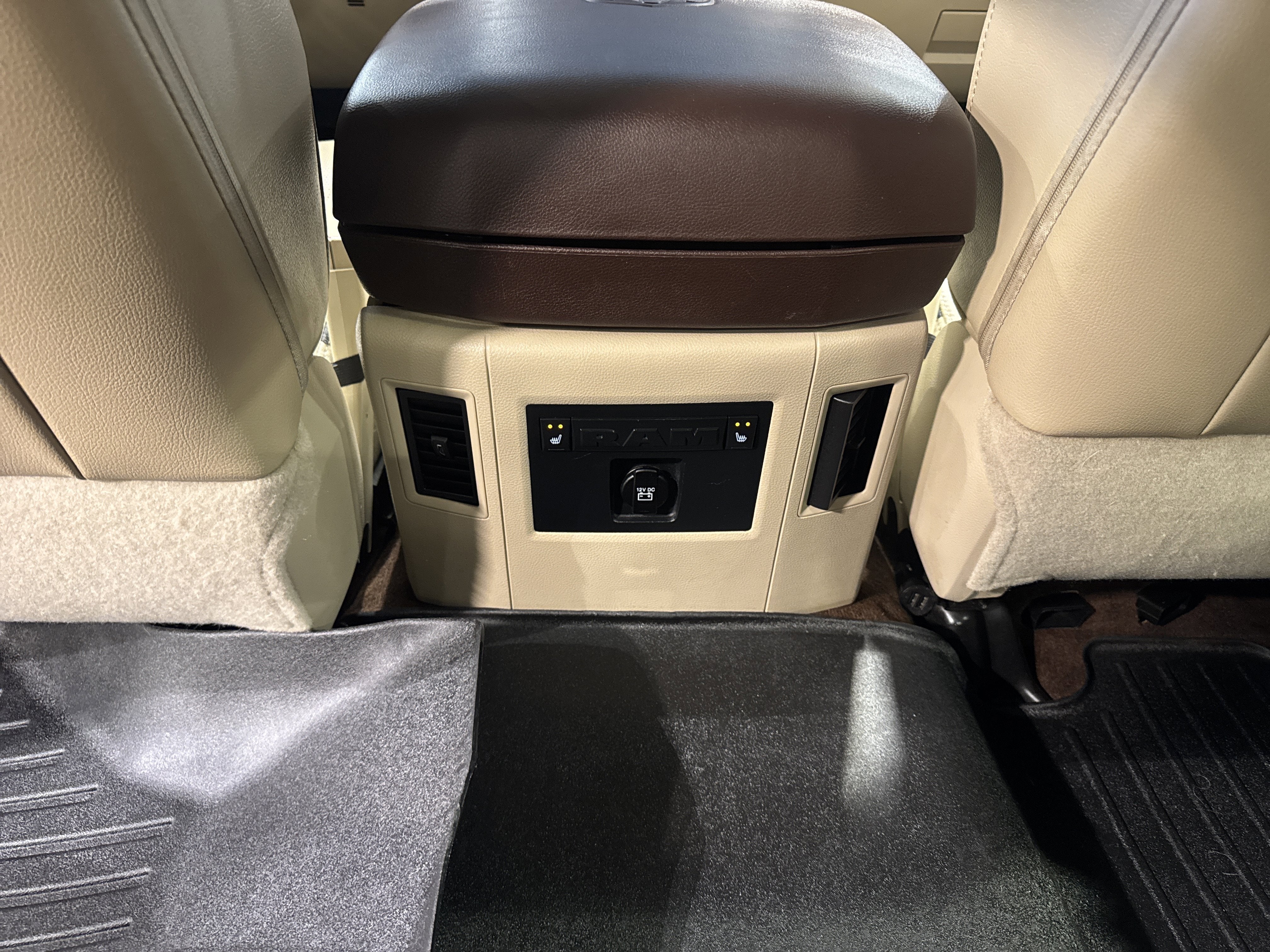 2017 RAM 3500 Laramie