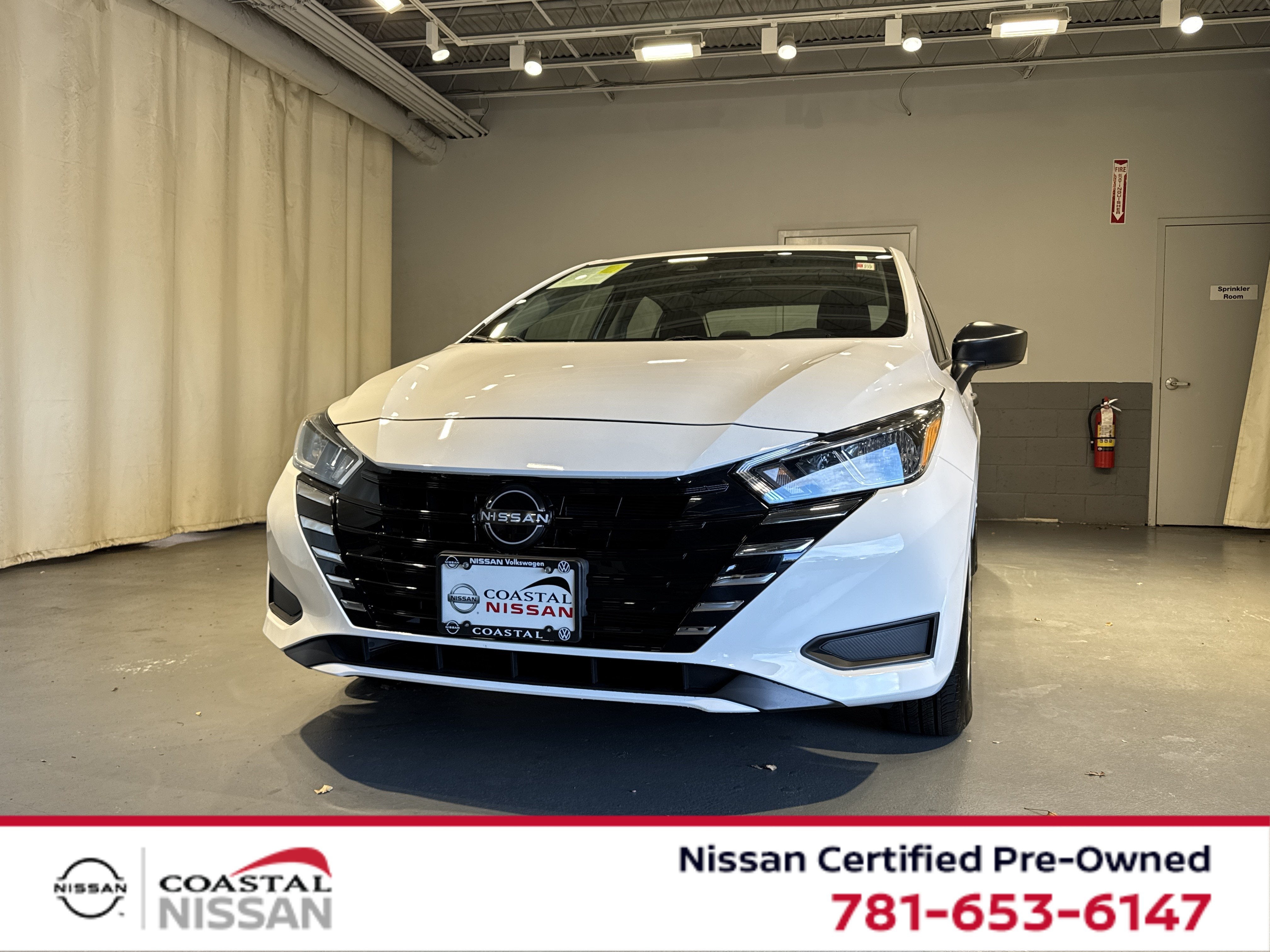 2024 Nissan Versa Base