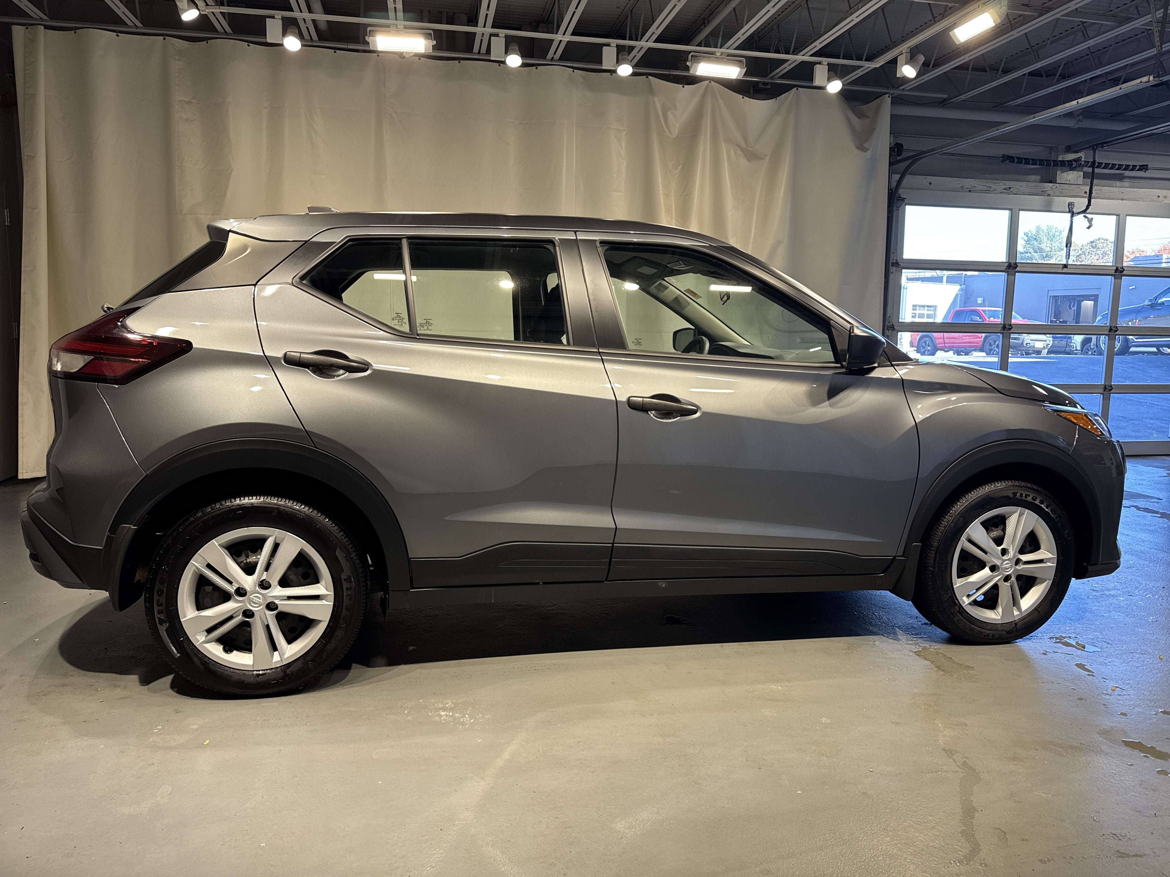 2025 Nissan Kicks Play S