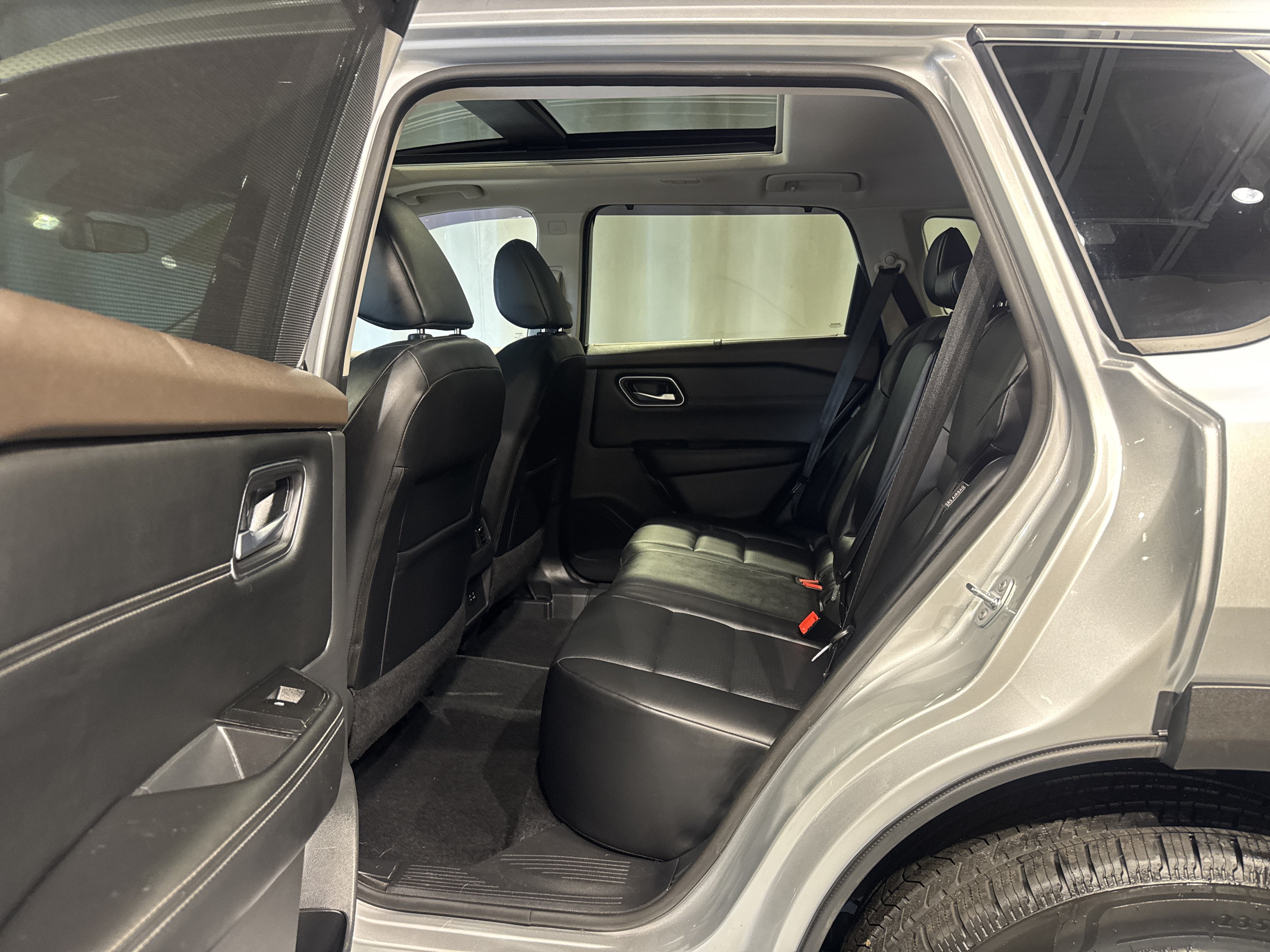 2021 Nissan Rogue SV W/Premium Package