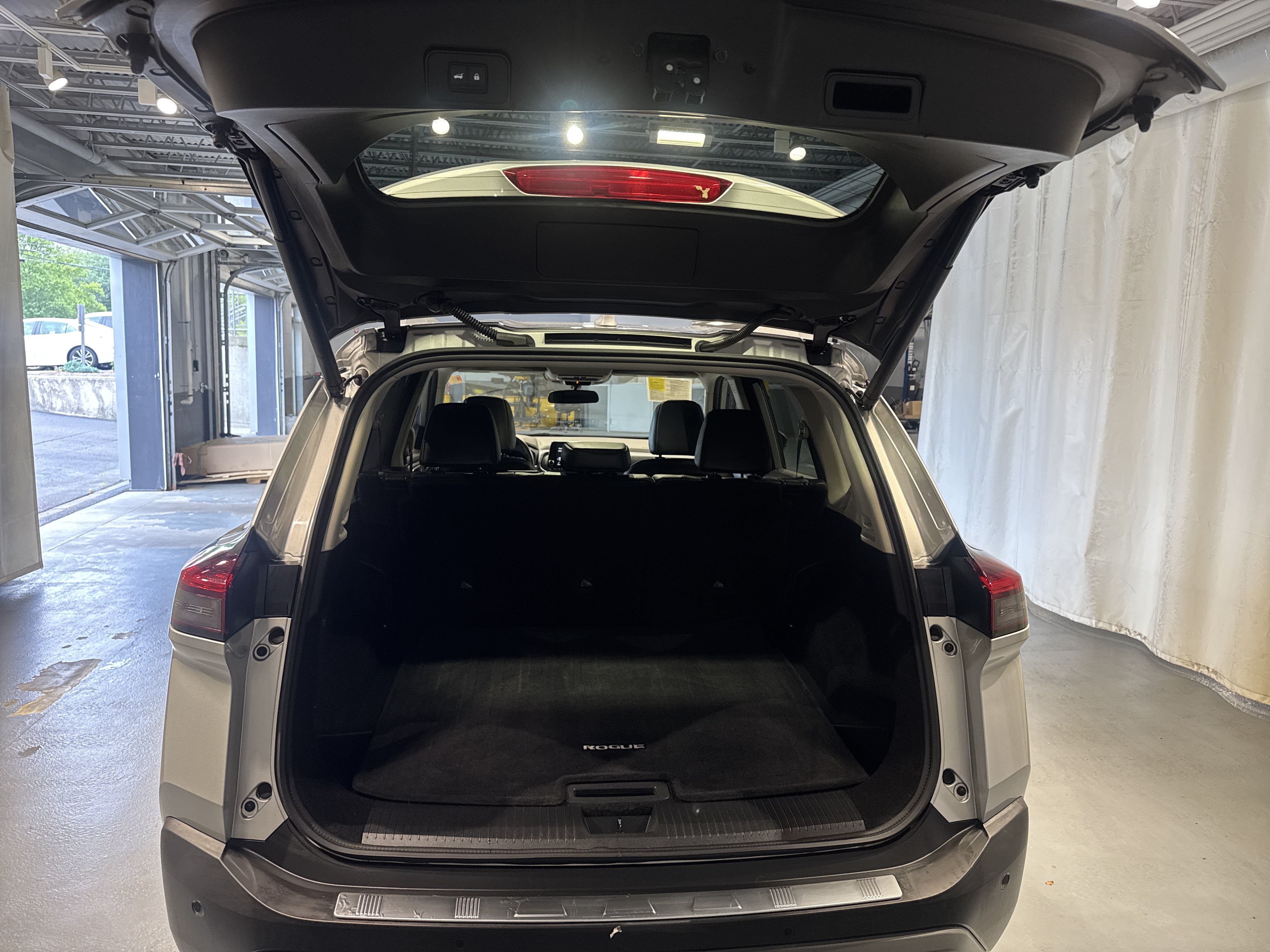 2021 Nissan Rogue SV W/Premium Package