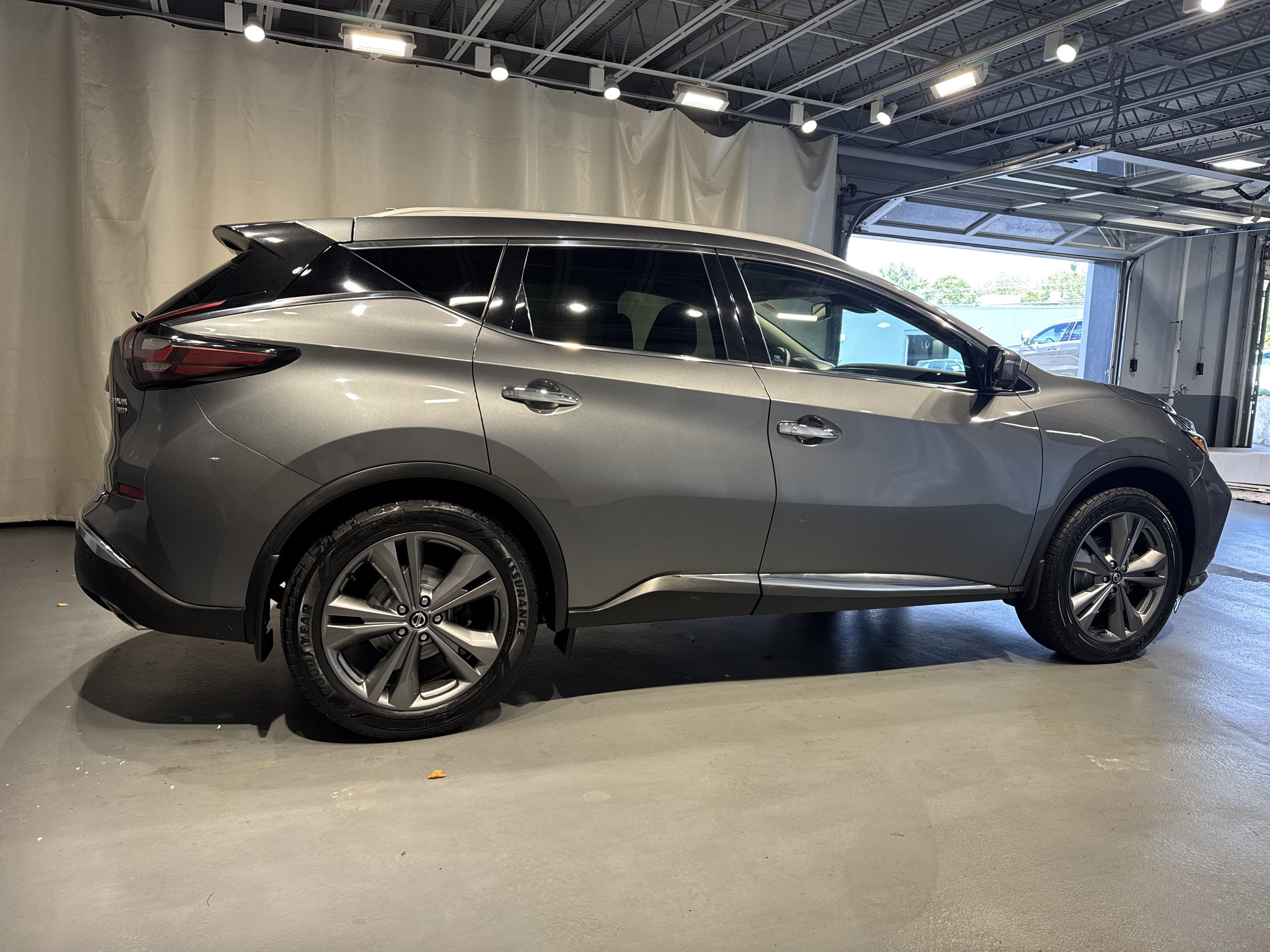 2020 Nissan Murano Platinum