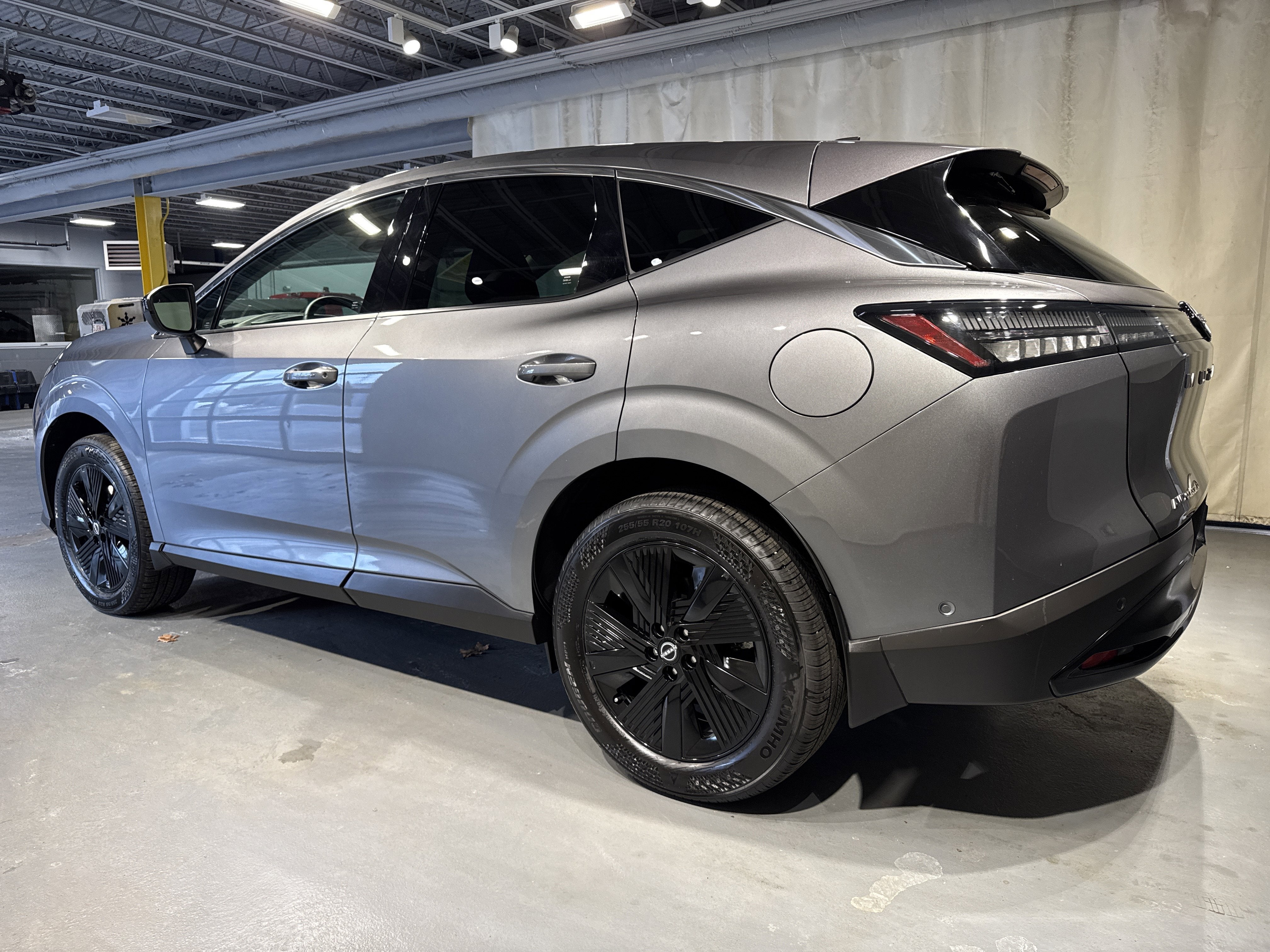 2025 Nissan Murano SV