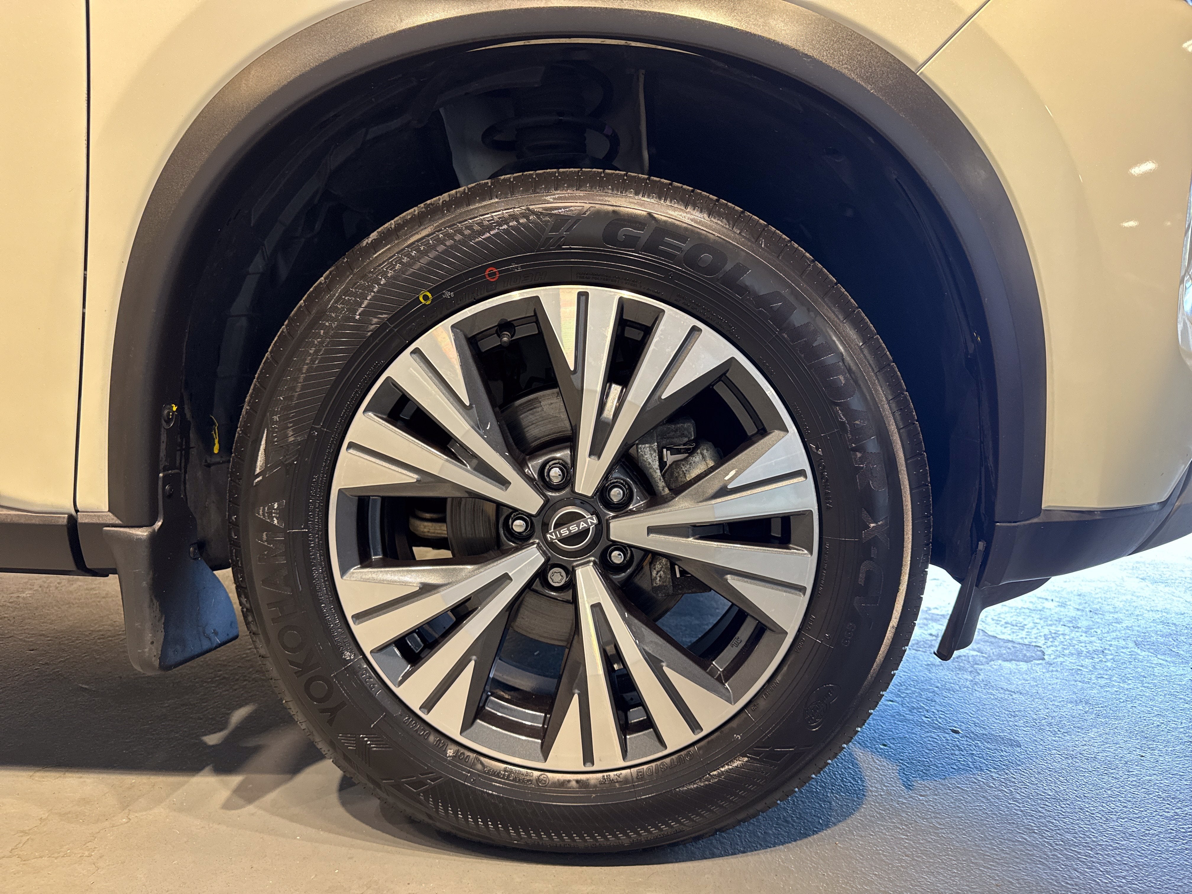 2023 Nissan Rogue SV W/Premium Package