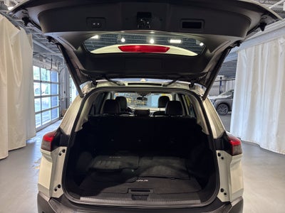 2023 Nissan Rogue SV W/Premium Package