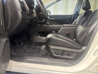 2023 Nissan Rogue SV W/Premium Package