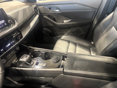 2023 Nissan Rogue SV W/Premium Package