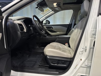 2023 Nissan Rogue SV W/Premium Package