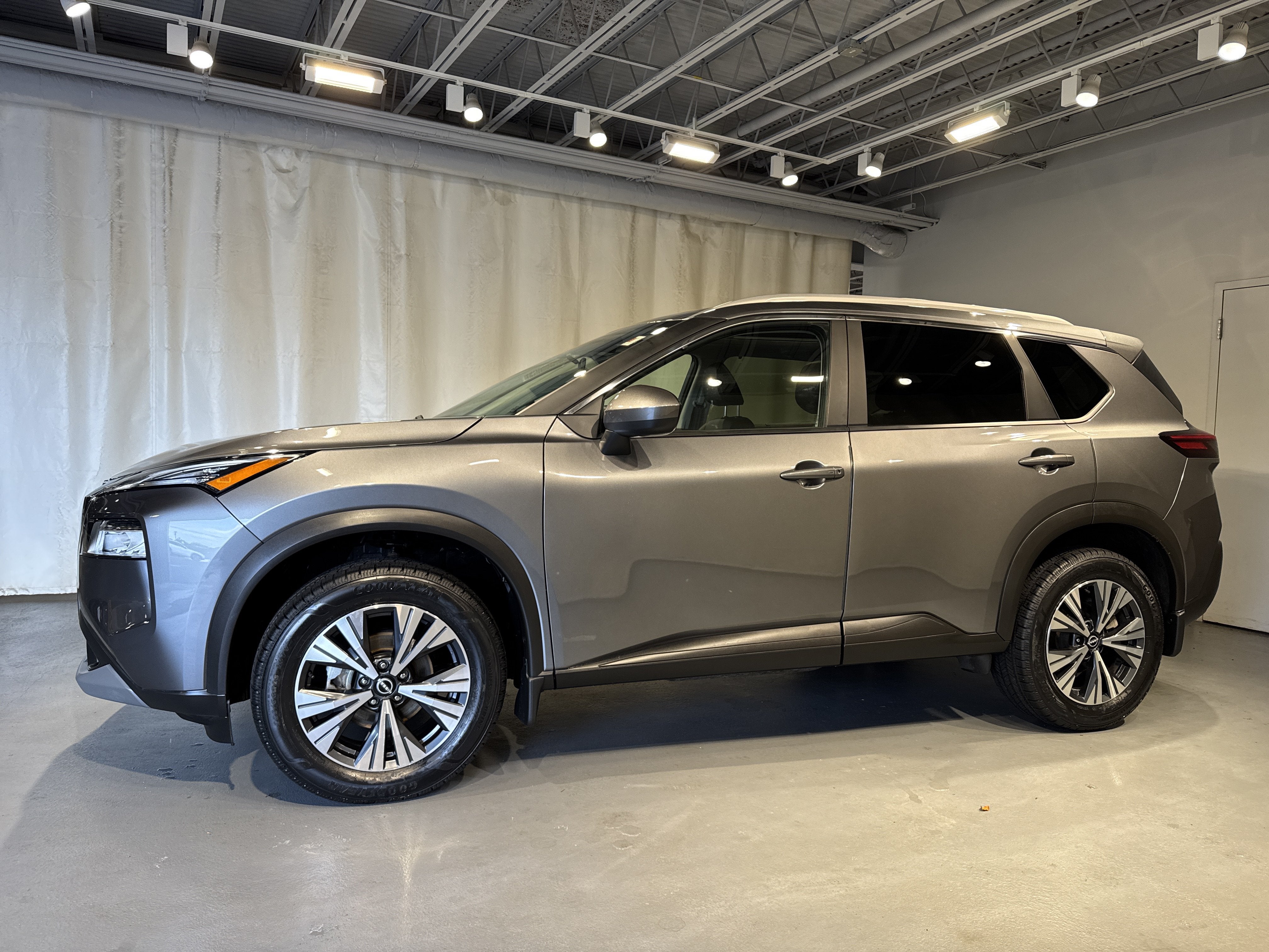2023 Nissan Rogue SV W/Premium Package