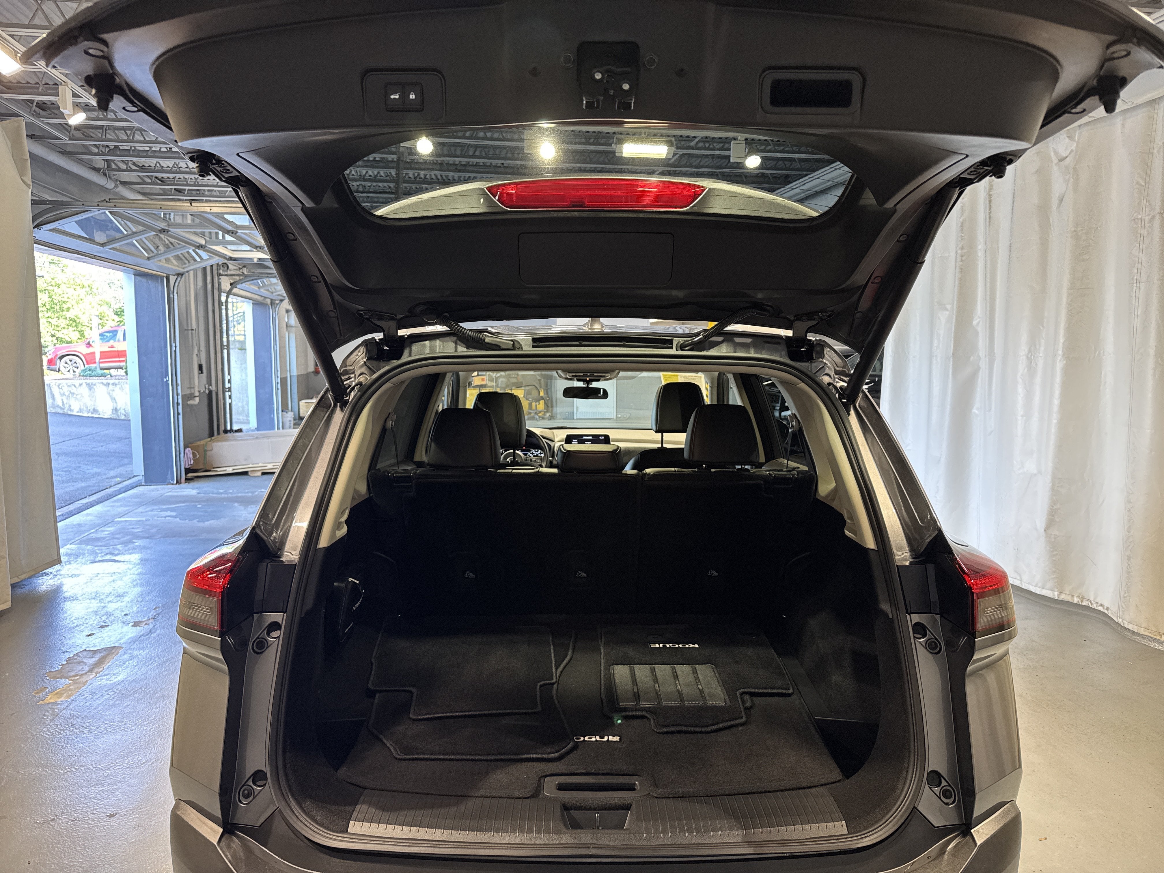 2023 Nissan Rogue SV W/Premium Package