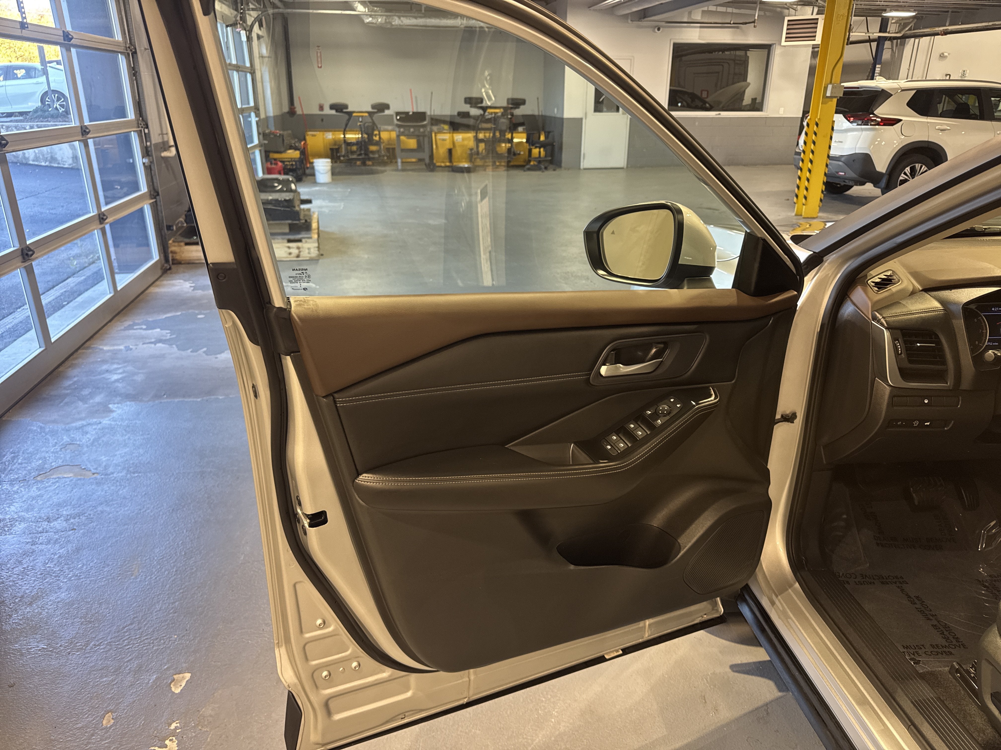 2023 Nissan Rogue SV W/Premium Package