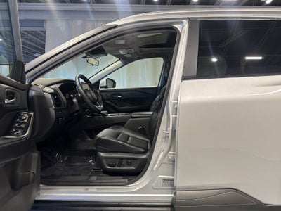 2023 Nissan Rogue SV W/Premium Package