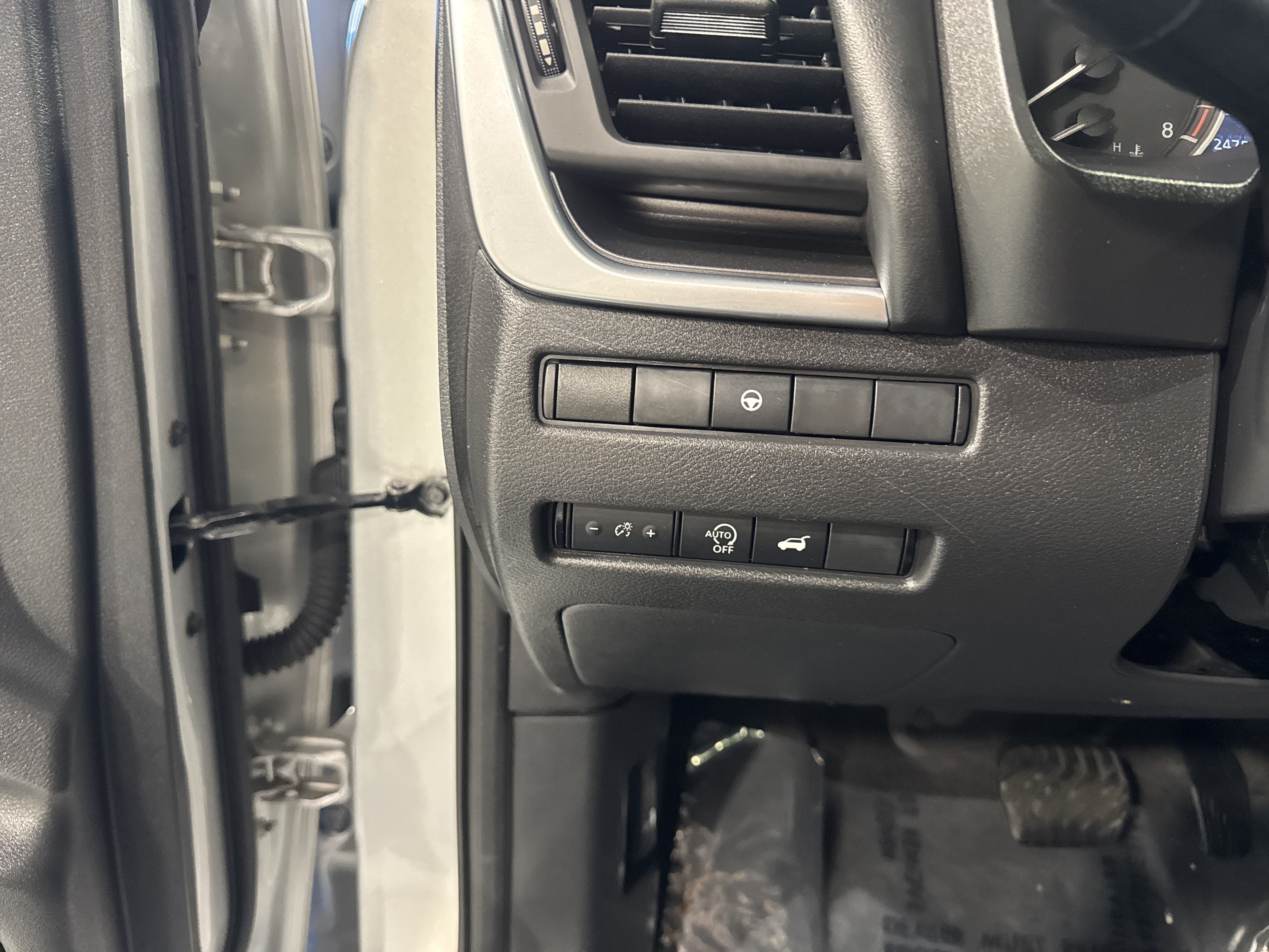 2023 Nissan Rogue SV W/Premium Package