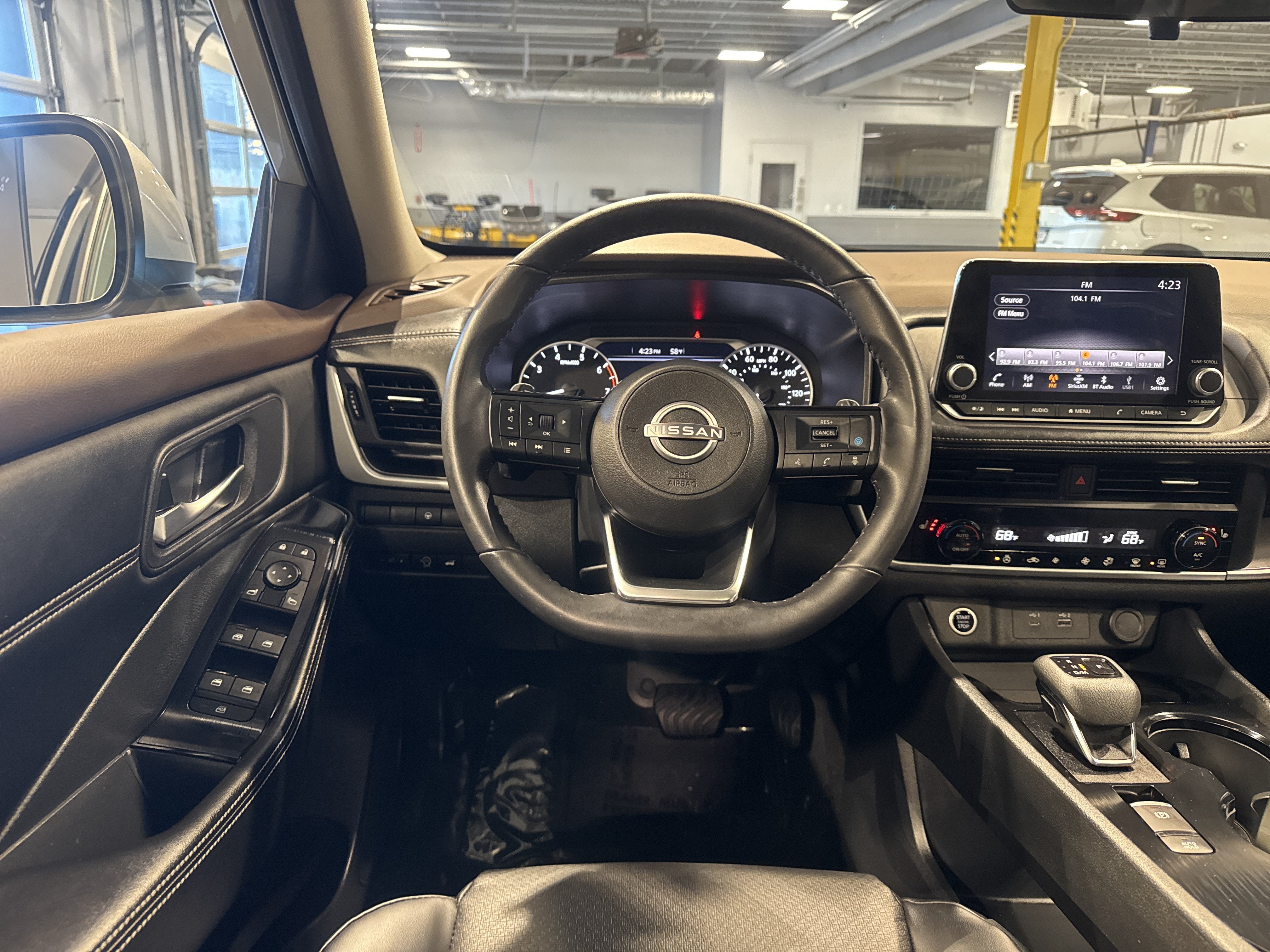 2023 Nissan Rogue SV W/Premium Package