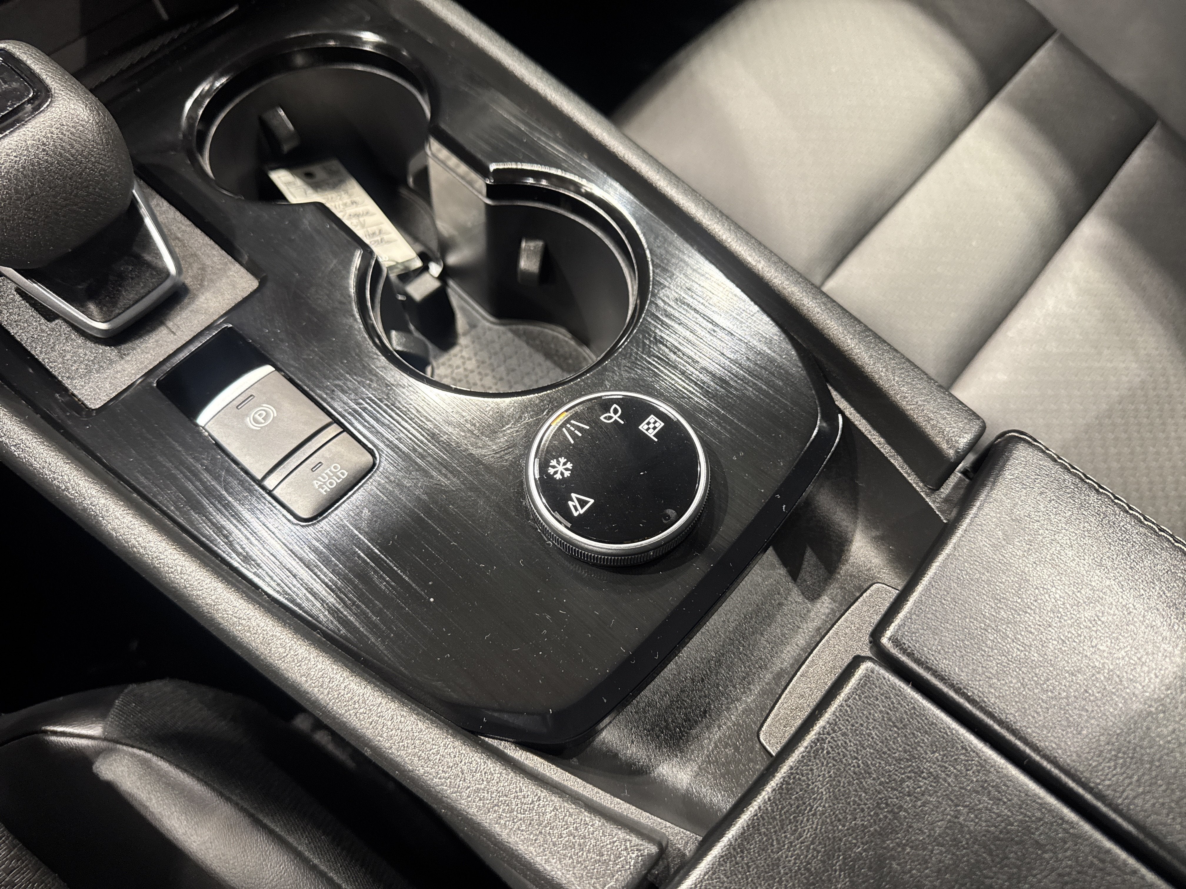 2023 Nissan Rogue SV W/Premium Package