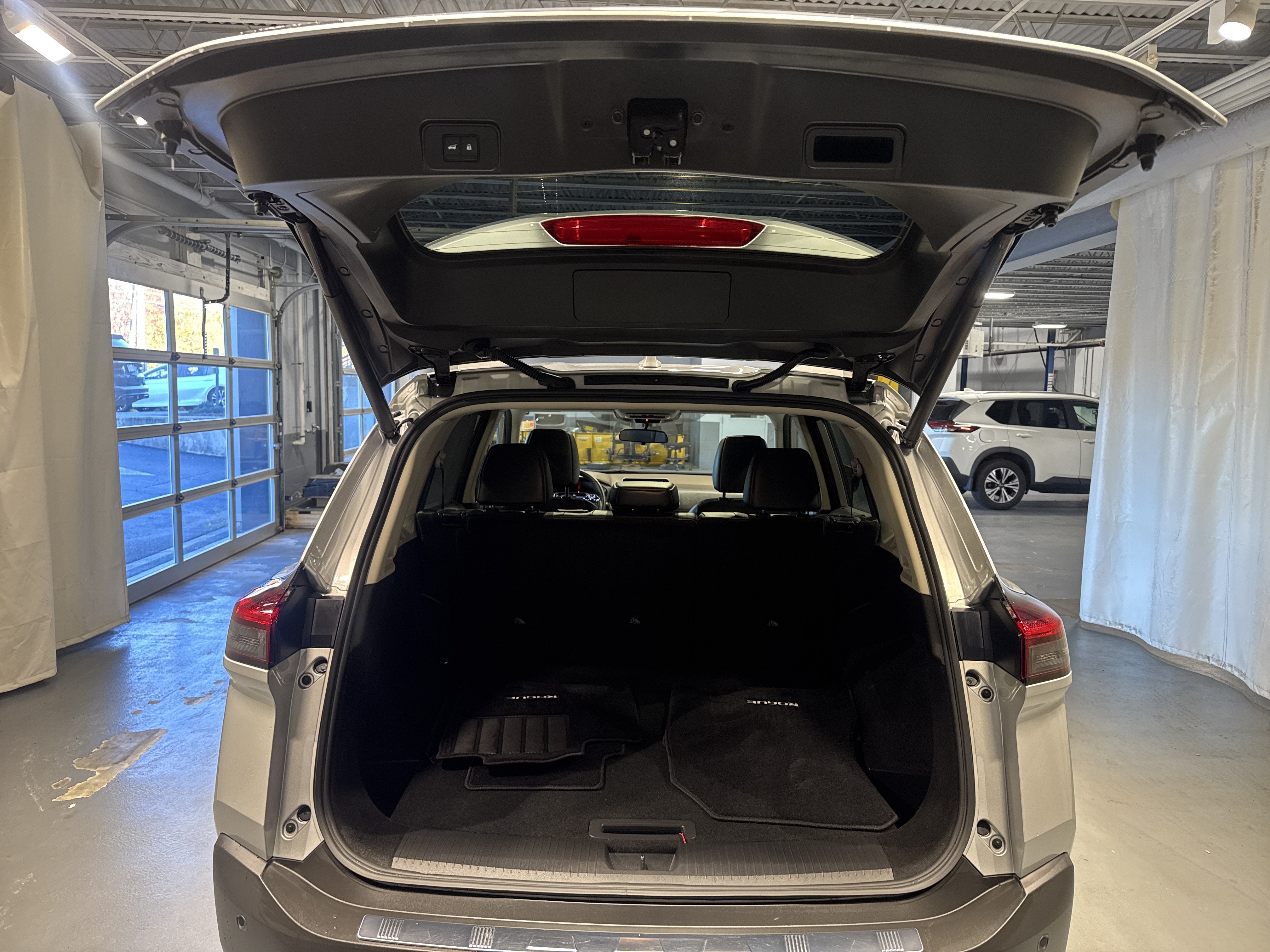 2023 Nissan Rogue SV W/Premium Package