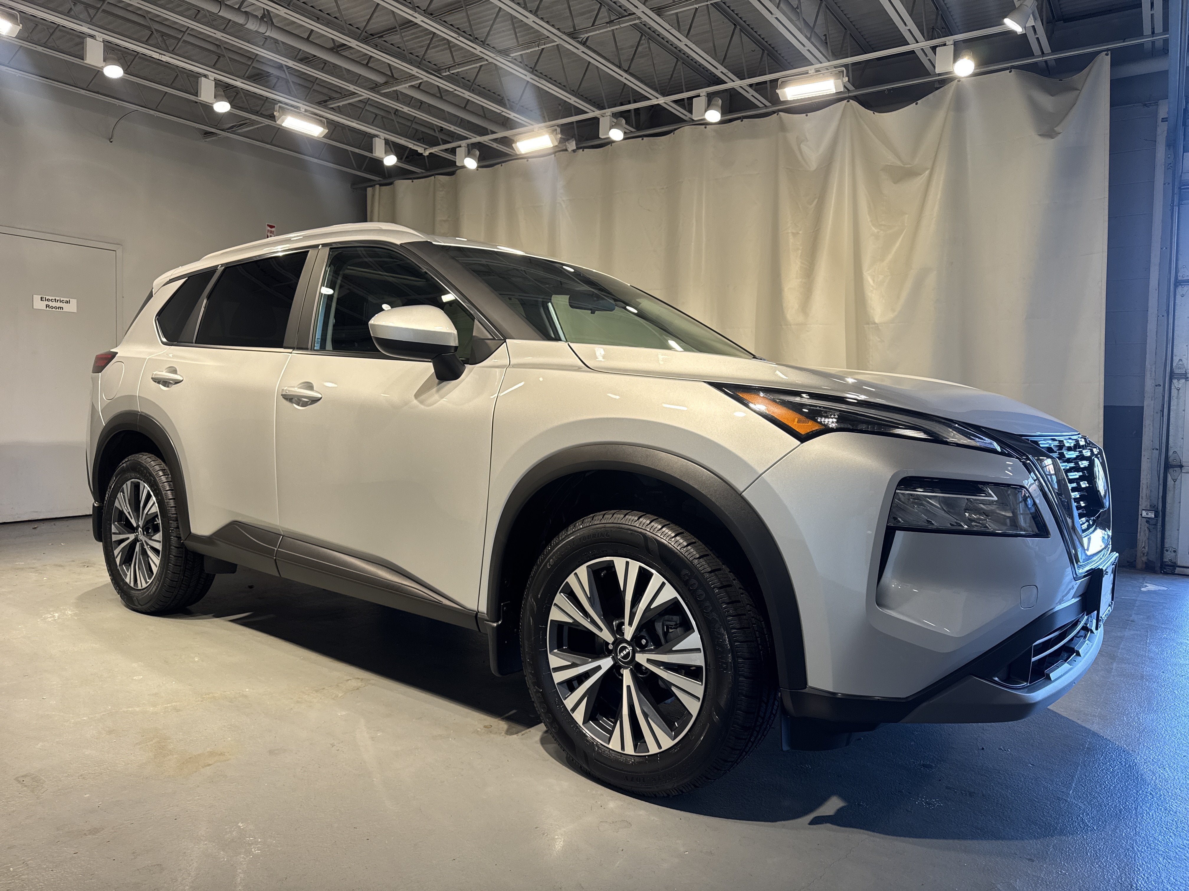 2023 Nissan Rogue SV W/Premium Package