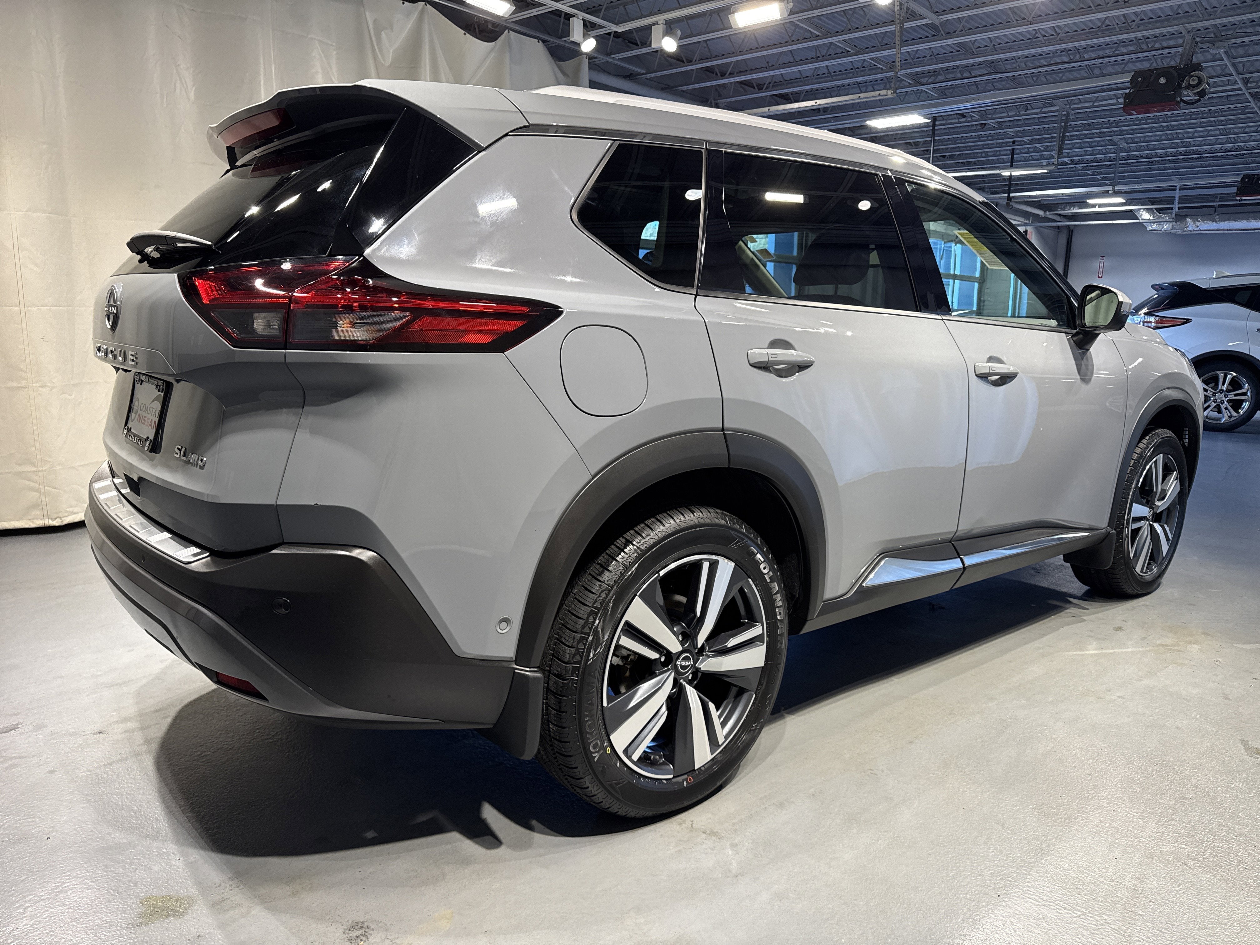2022 Nissan Rogue SL