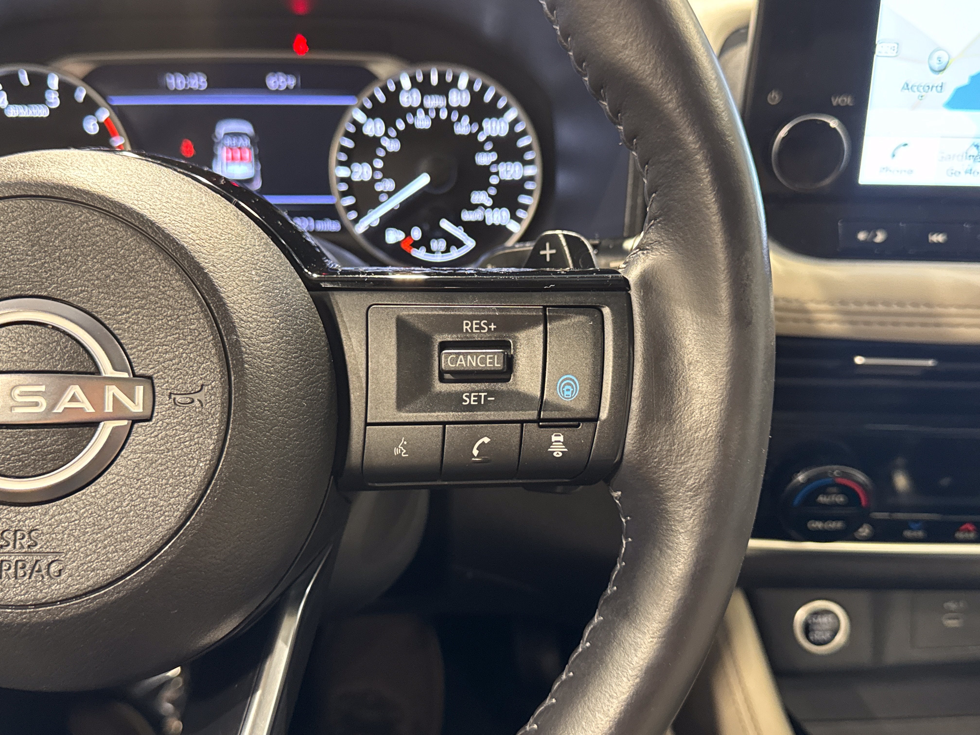 2023 Nissan Rogue SL W/Premium Package