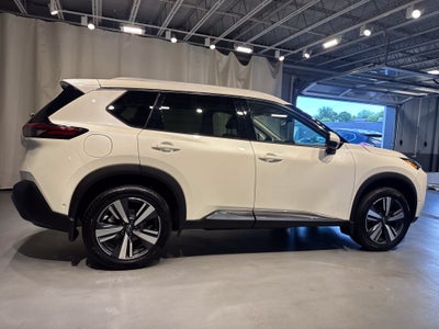 2023 Nissan Rogue SL W/Premium Package