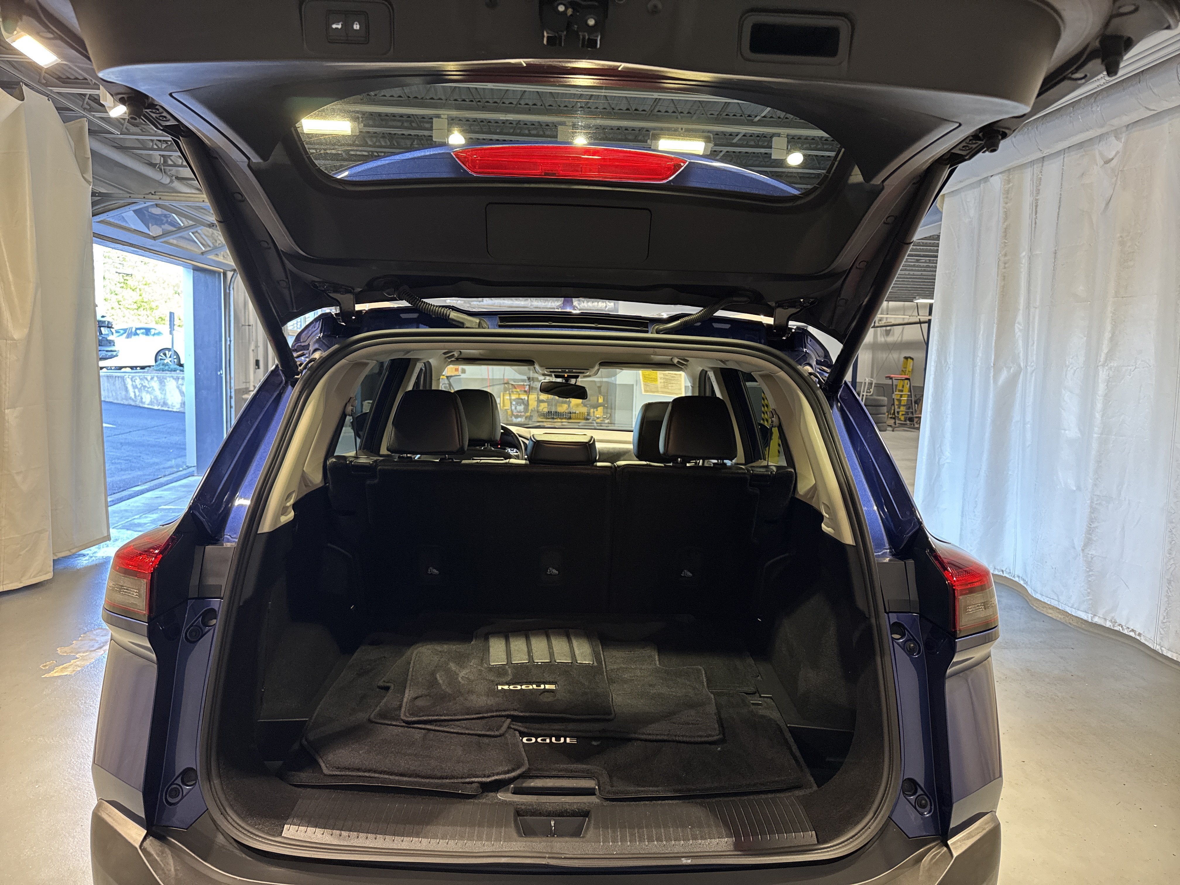 2022 Nissan Rogue SL