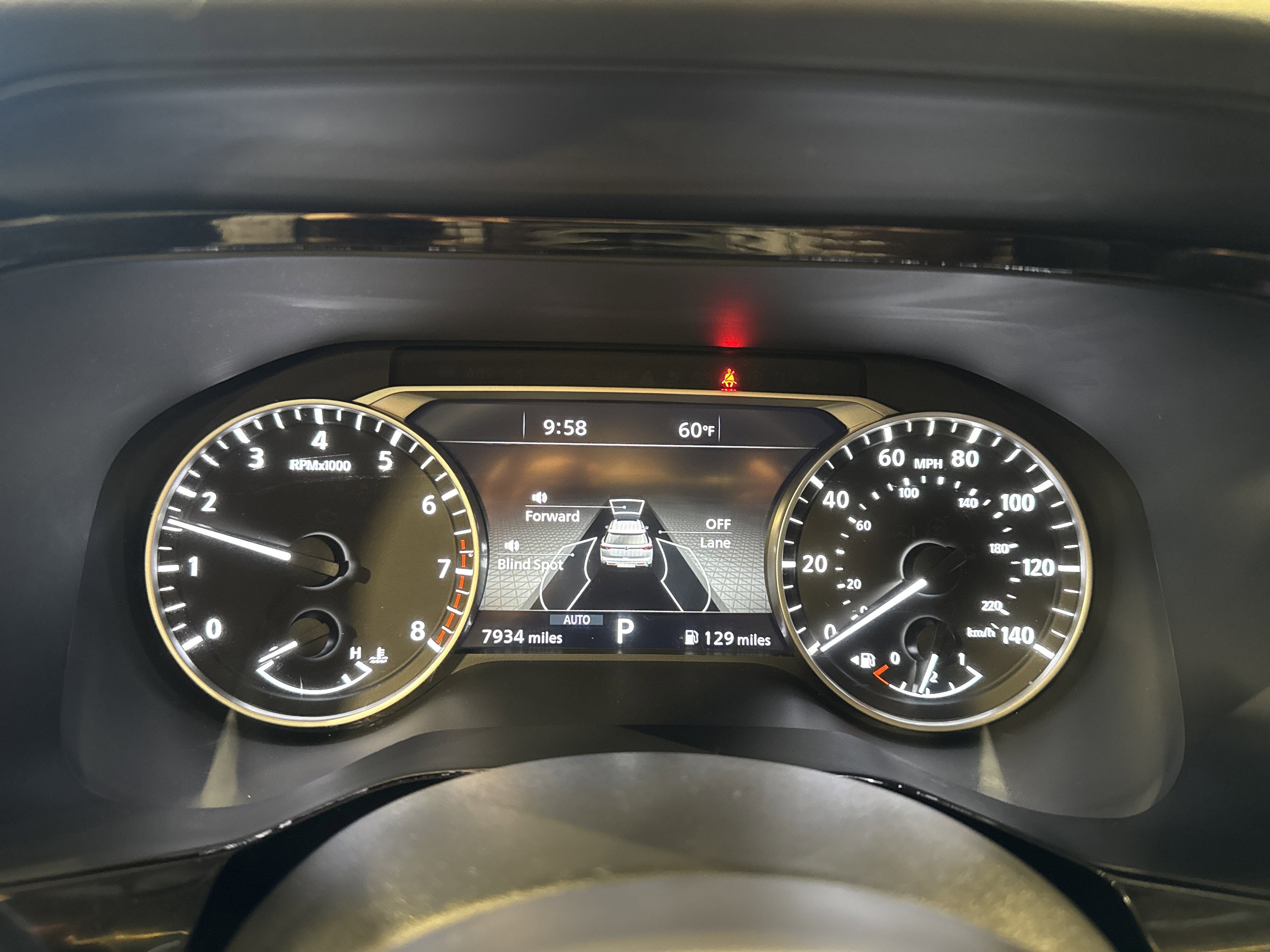 2025 Nissan Pathfinder SL