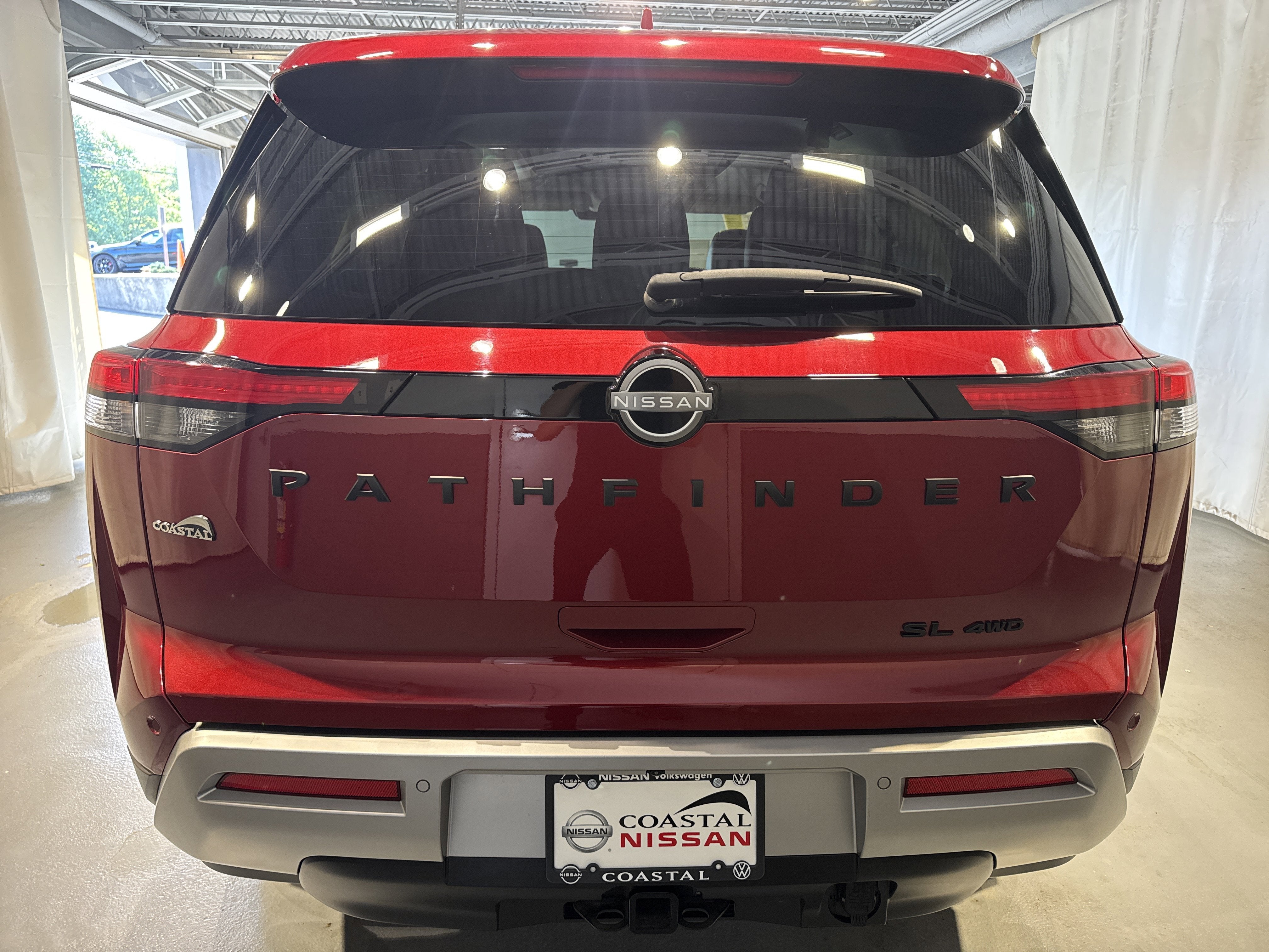 2024 Nissan Pathfinder SL W/Premium & Black Appearance Package