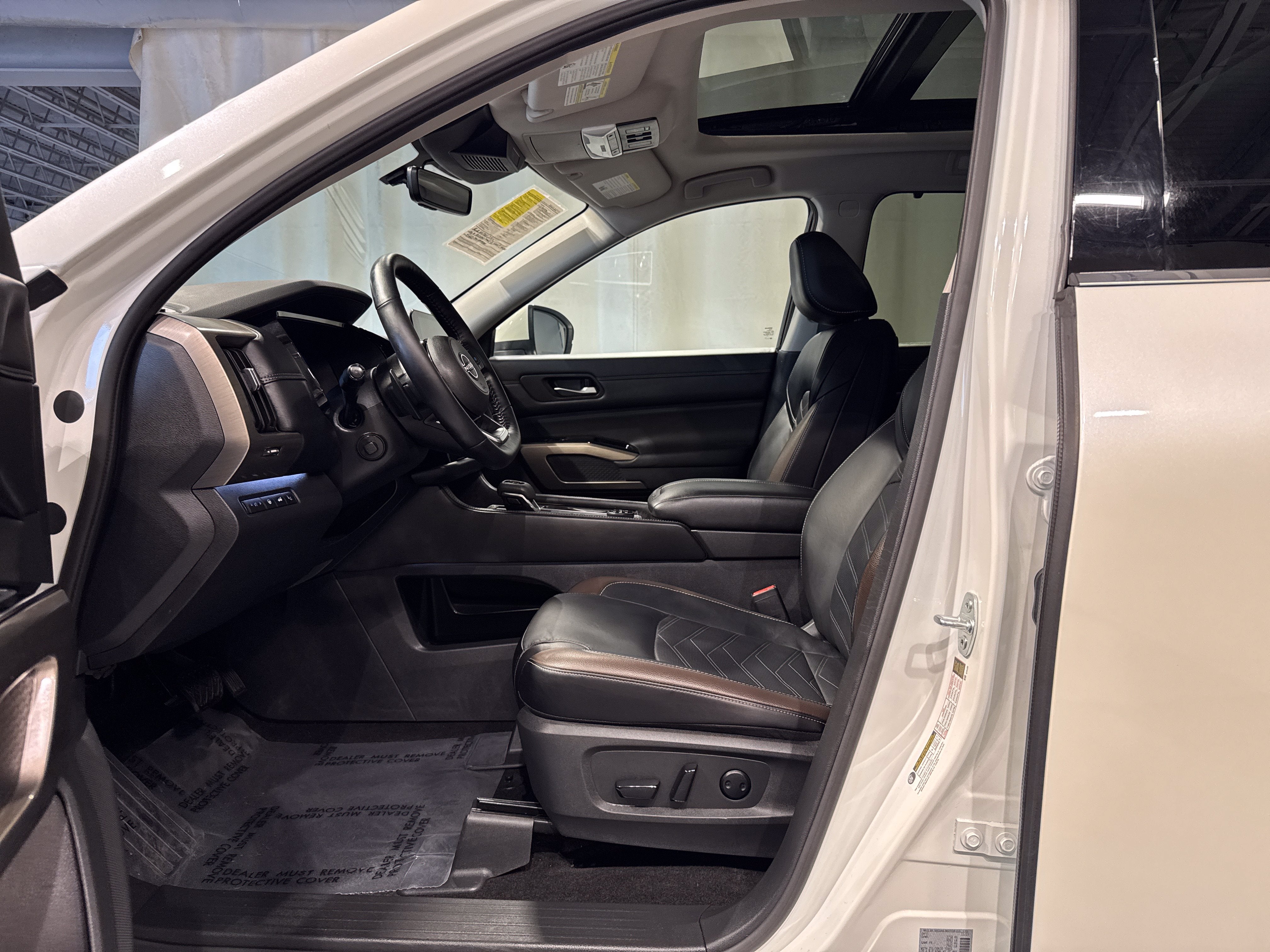 2024 Nissan Pathfinder Platinum