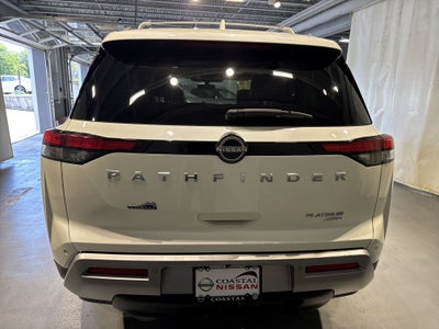 2023 Nissan Pathfinder Platinum W/Captain's Chairs