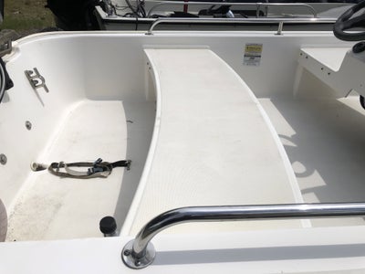 2006 BOSTON WHALER 110 SPORT Base