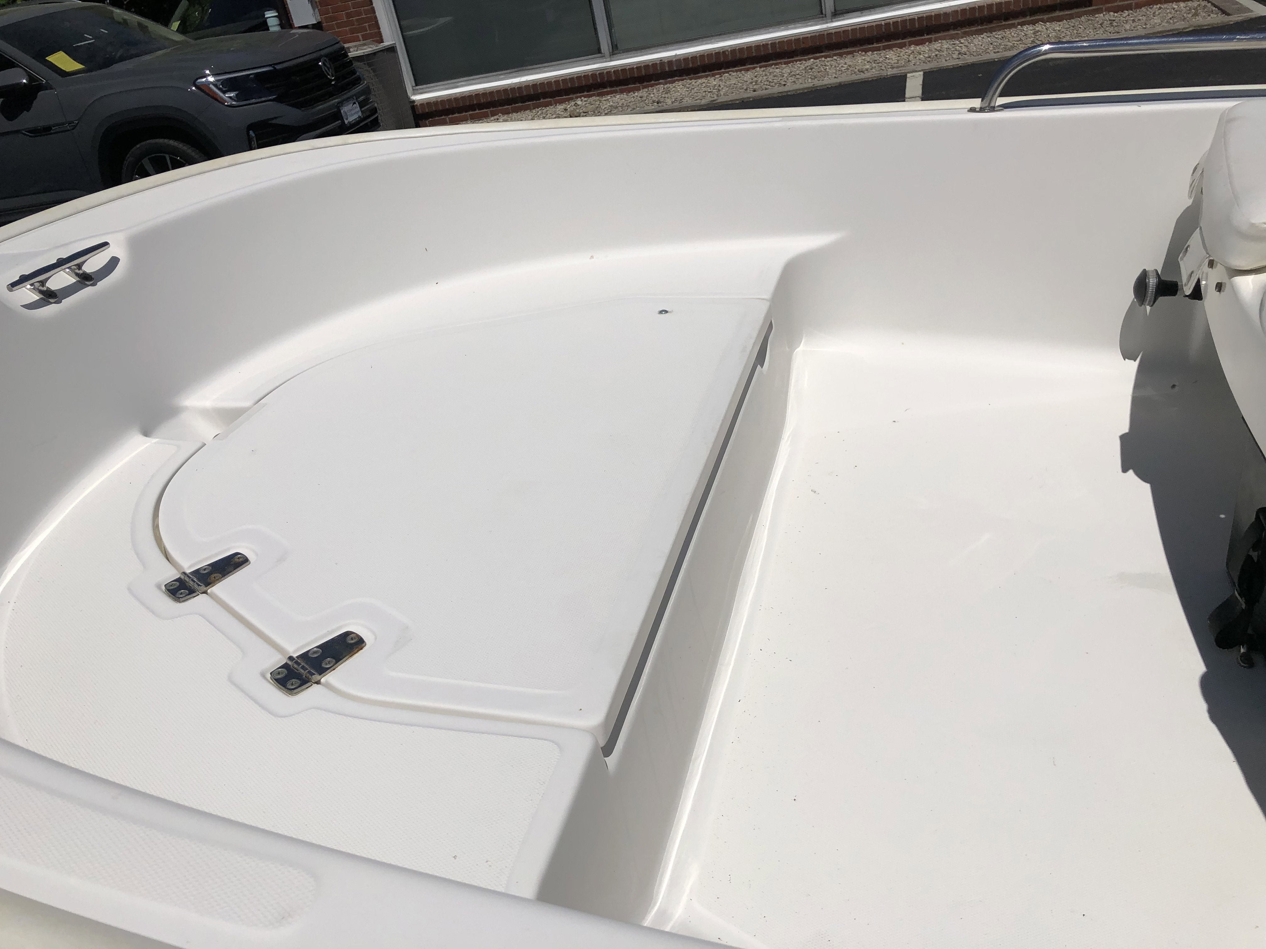 2005 BOSTON WHALER 110 SPORT Base
