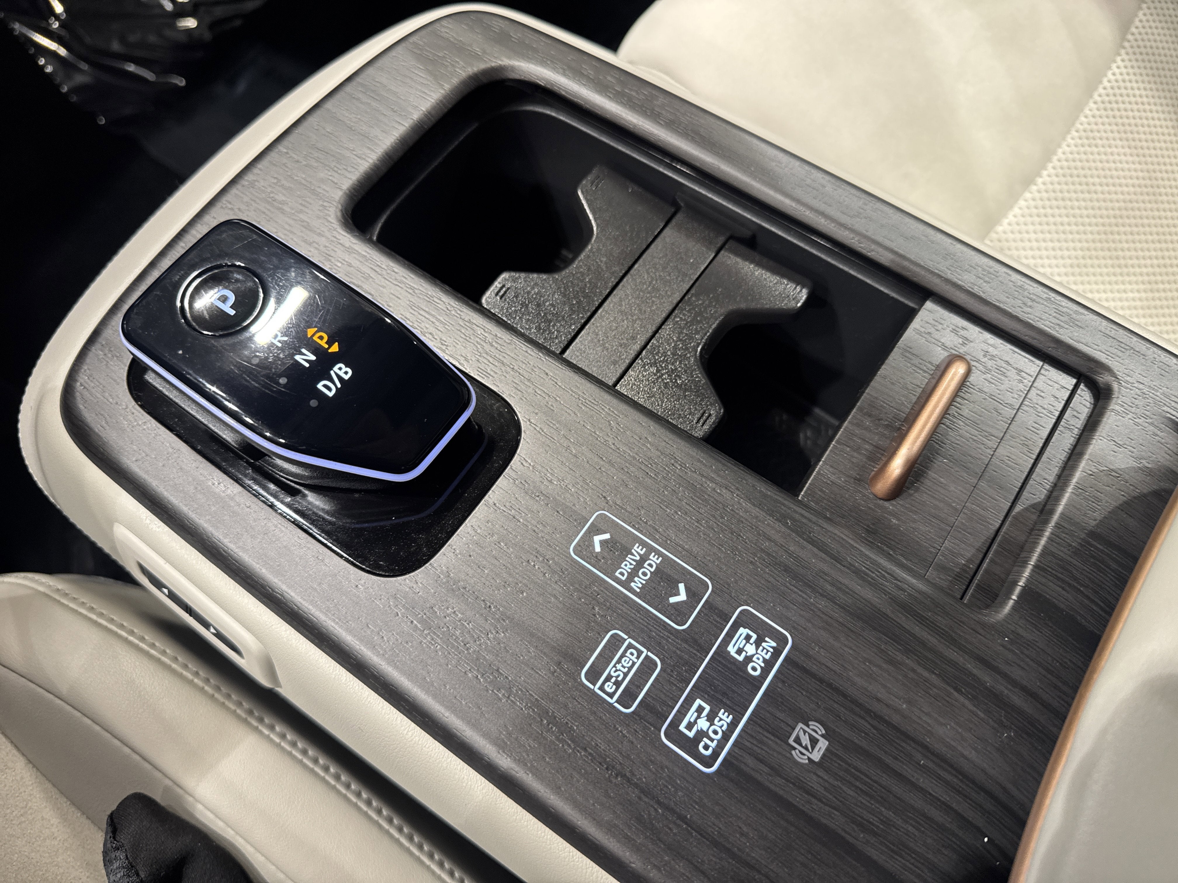 2023 Nissan ARIYA EVOLVE+