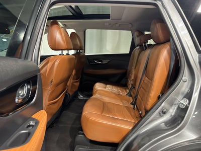 2017 Nissan Rogue SL W/Premium & Platinum Package