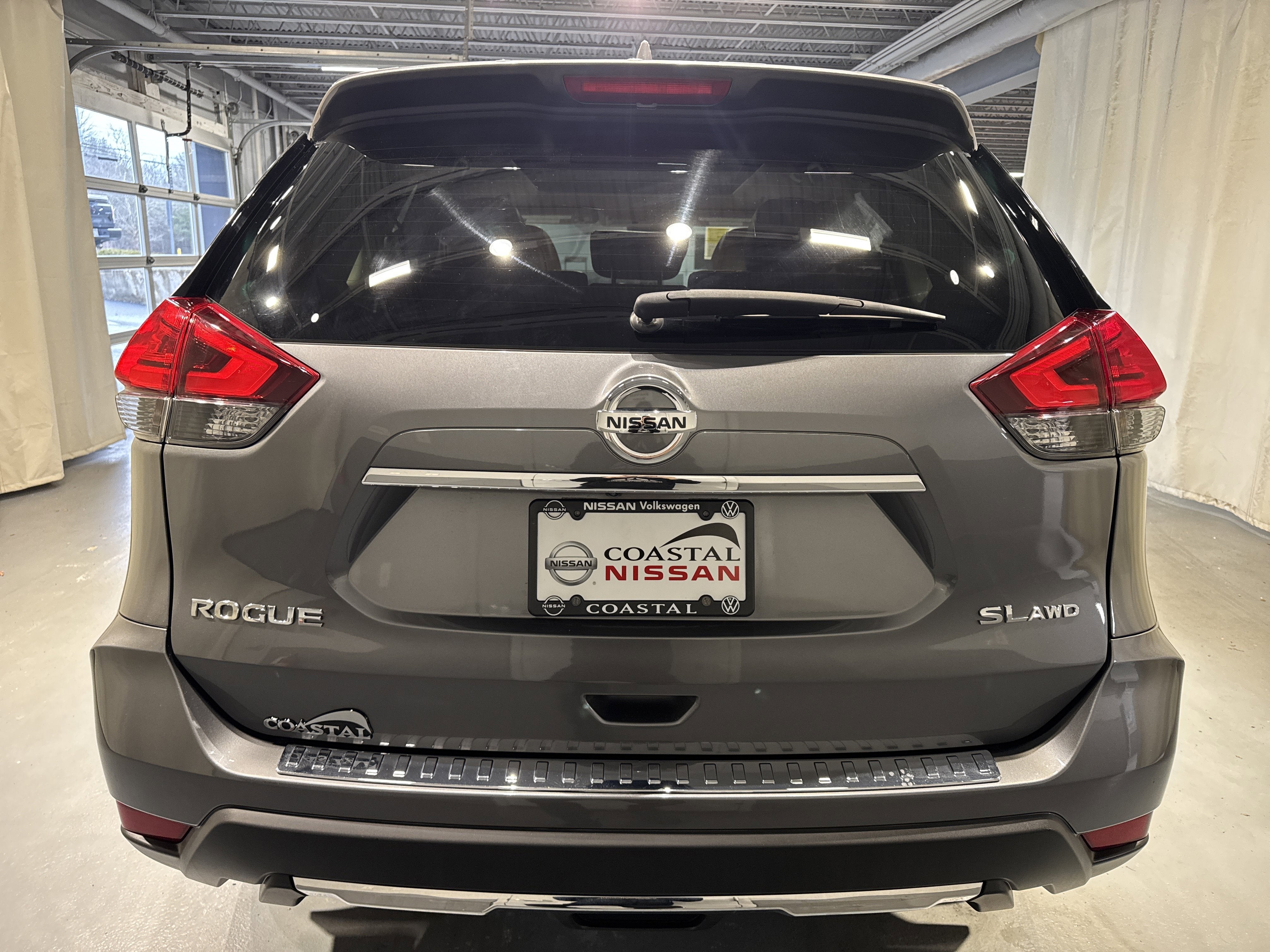 2017 Nissan Rogue SL W/Premium & Platinum Package