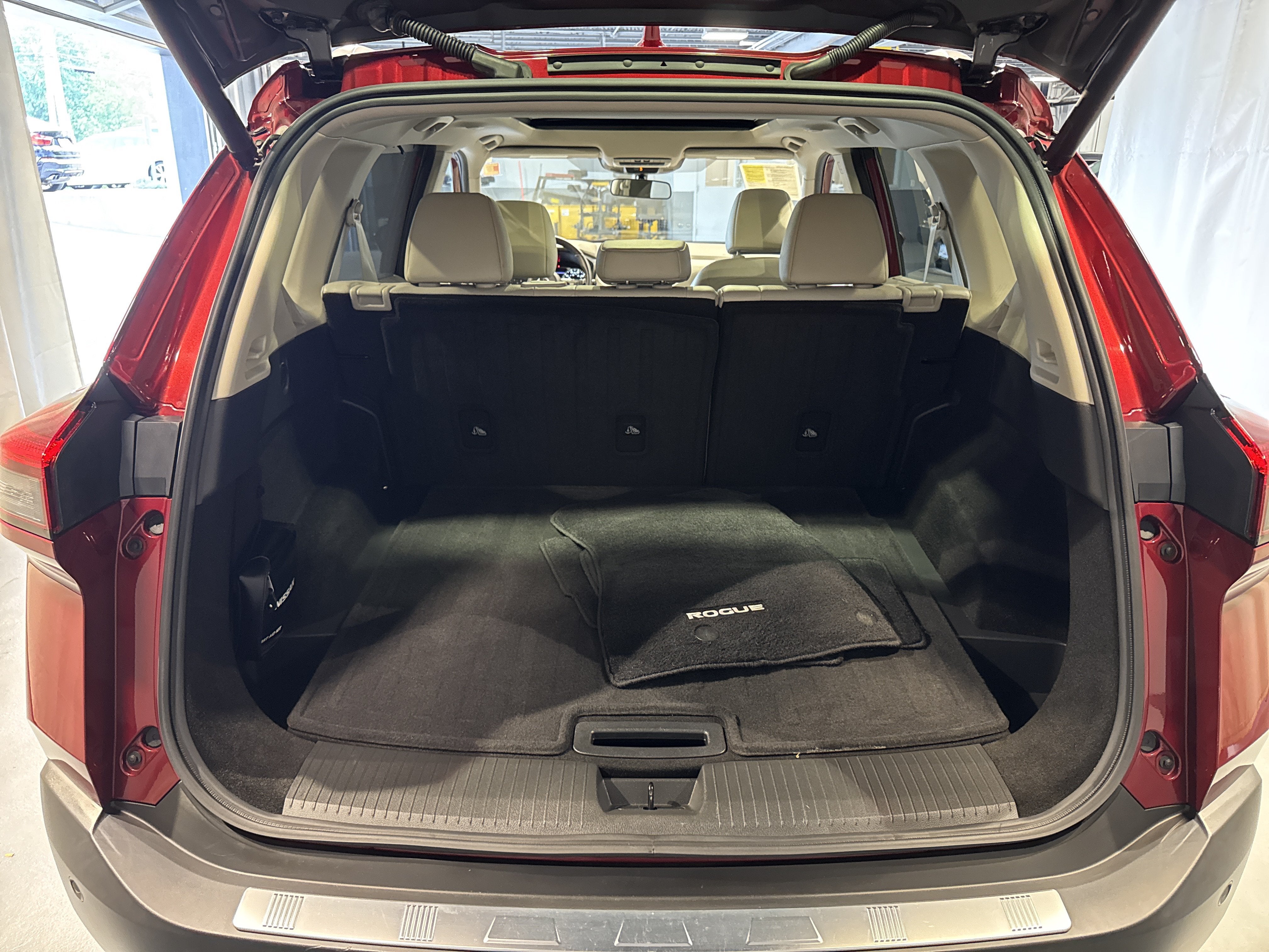 2021 Nissan Rogue SV W/Premium Package