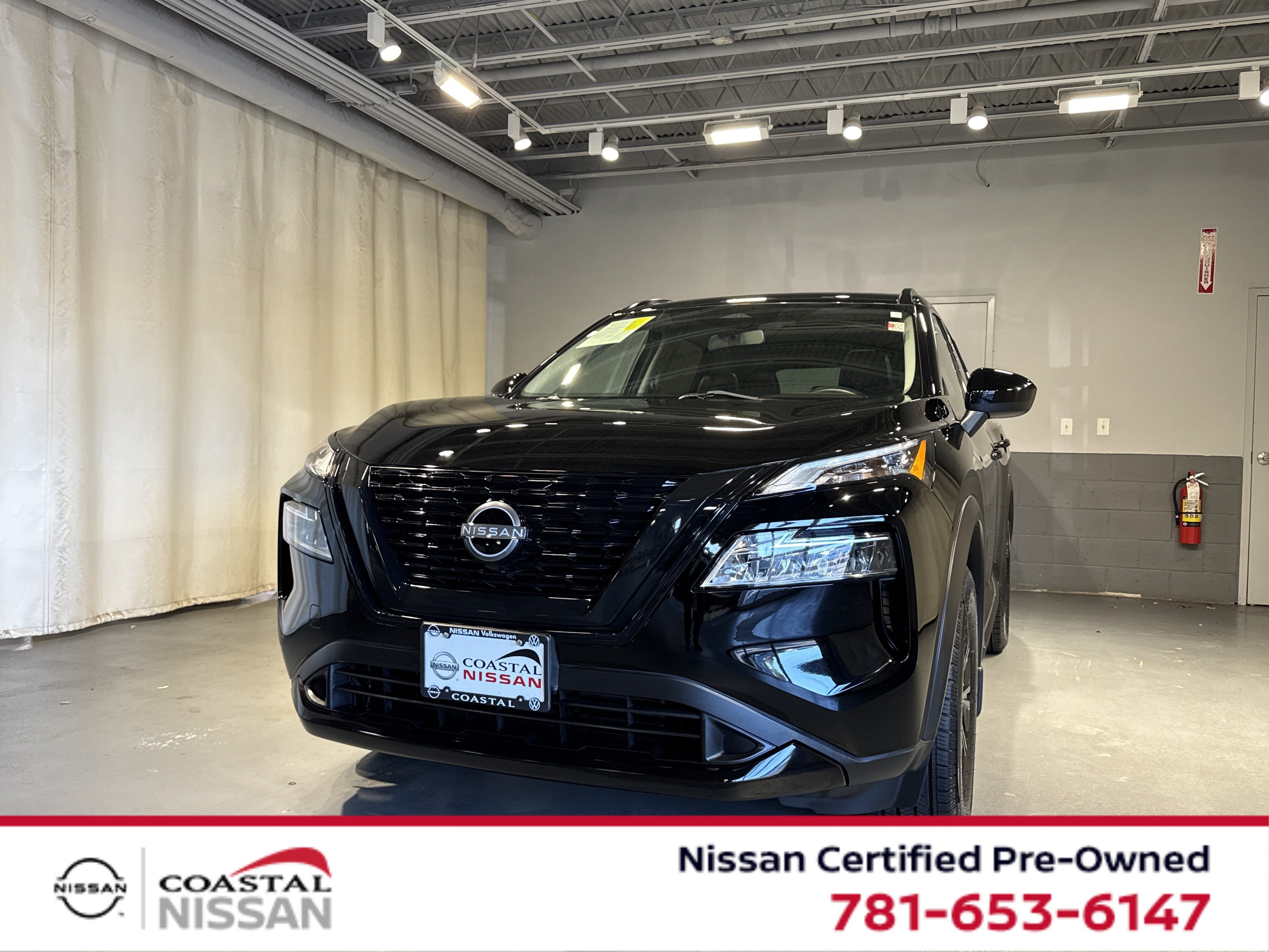 2023 Nissan Rogue SV W/Premium Package & Midnight Package