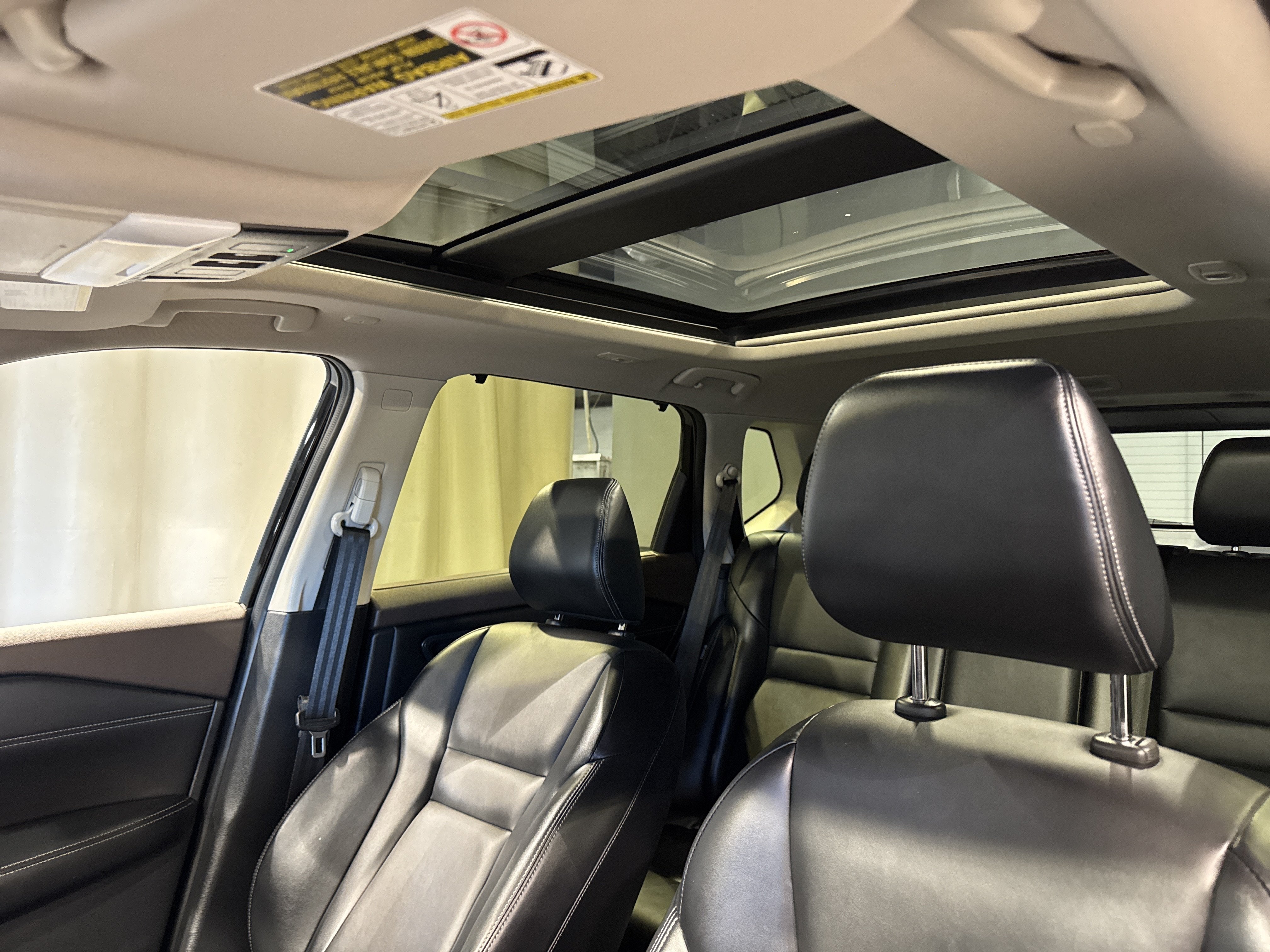 2023 Nissan Rogue SV W/Premium Package & Midnight Package