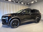 2023 Nissan Rogue SV W/Premium Package & Midnight Package