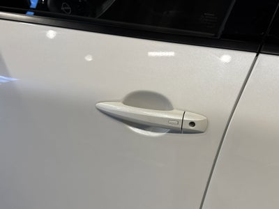 2023 Nissan Rogue SV W/Premium Package & Midnight Package