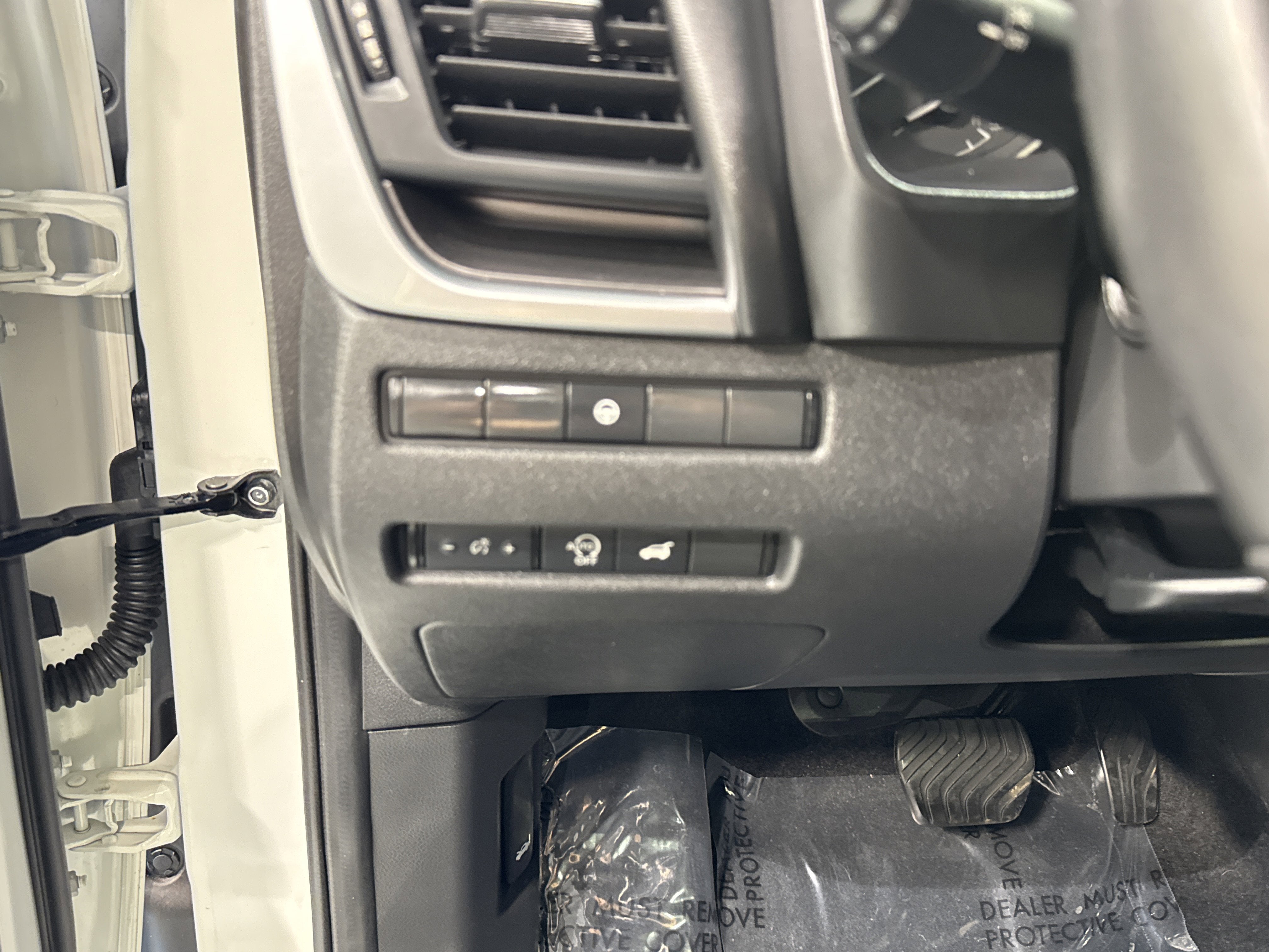 2023 Nissan Rogue SV W/Premium Package & Midnight Package