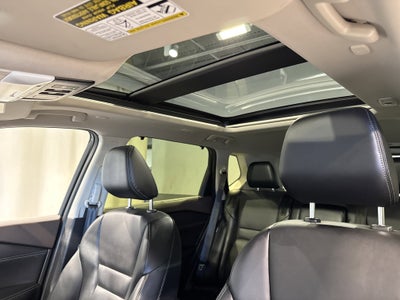 2023 Nissan Rogue SV W/Premium Package & Midnight Package
