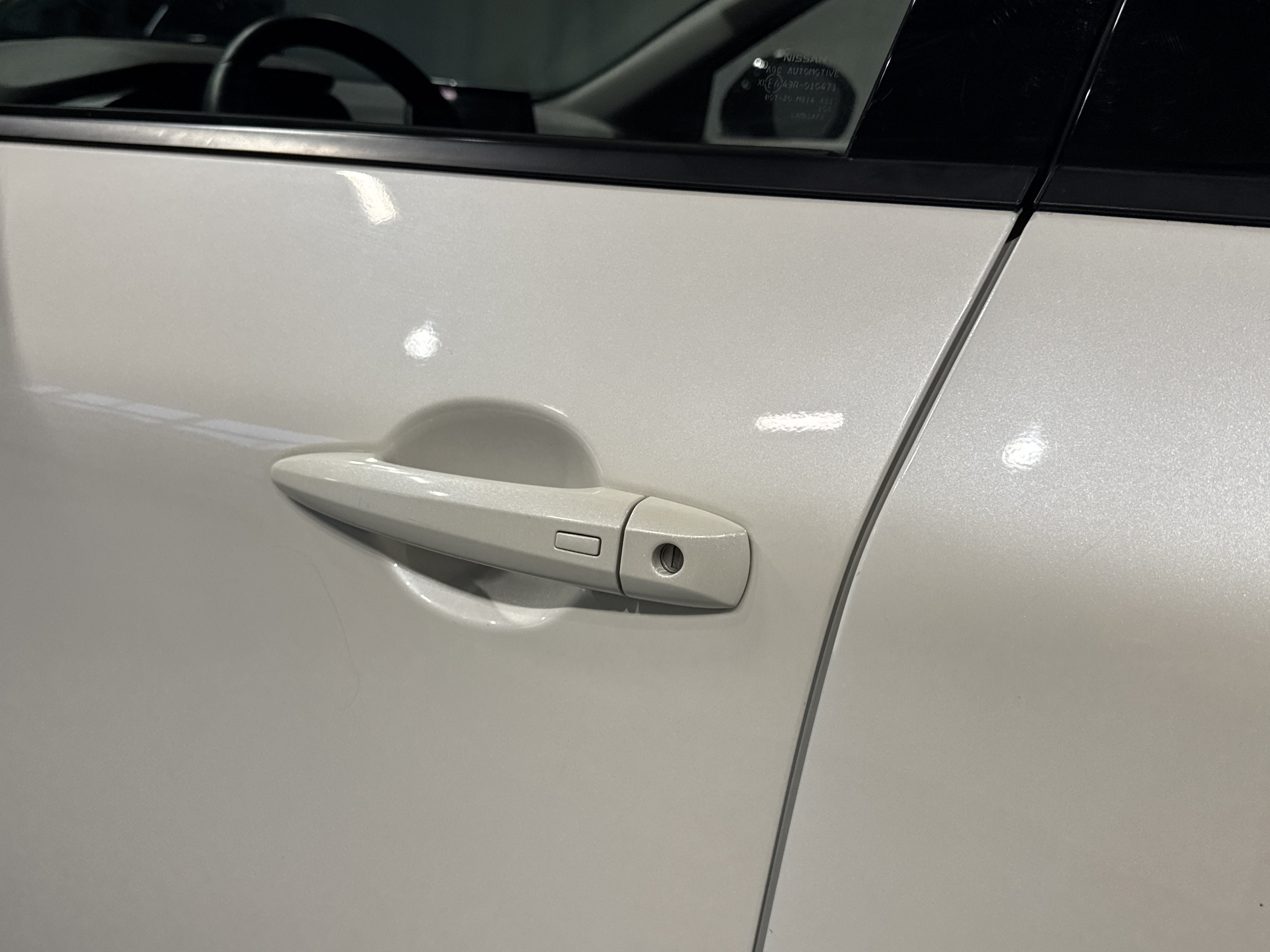 2023 Nissan Rogue SV W/Premium Package & Midnight Package